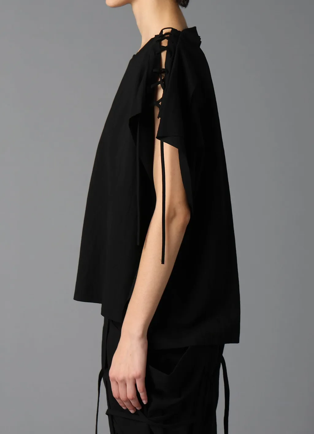 Natural Smooth Lace Up Square Tee