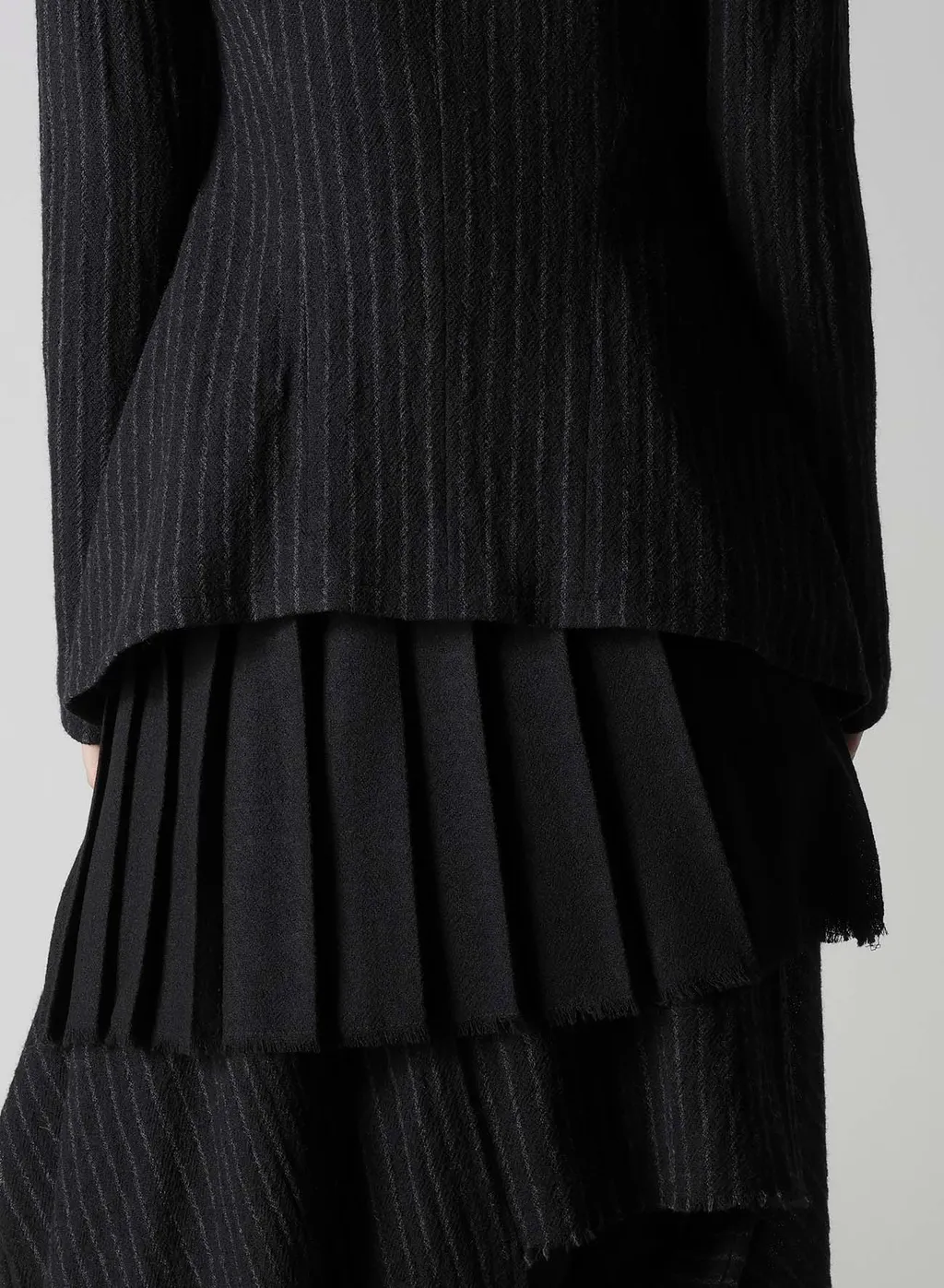 Stripe Gauze Pleats Designed Jacket
