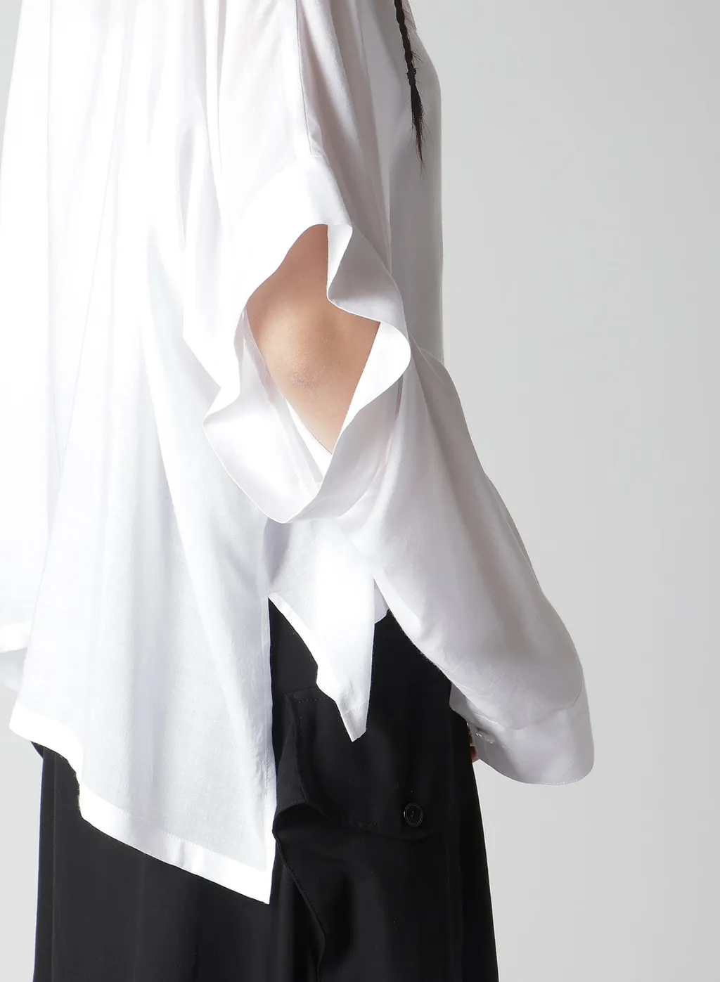 Soft Lawn Elbow Slit Shirt