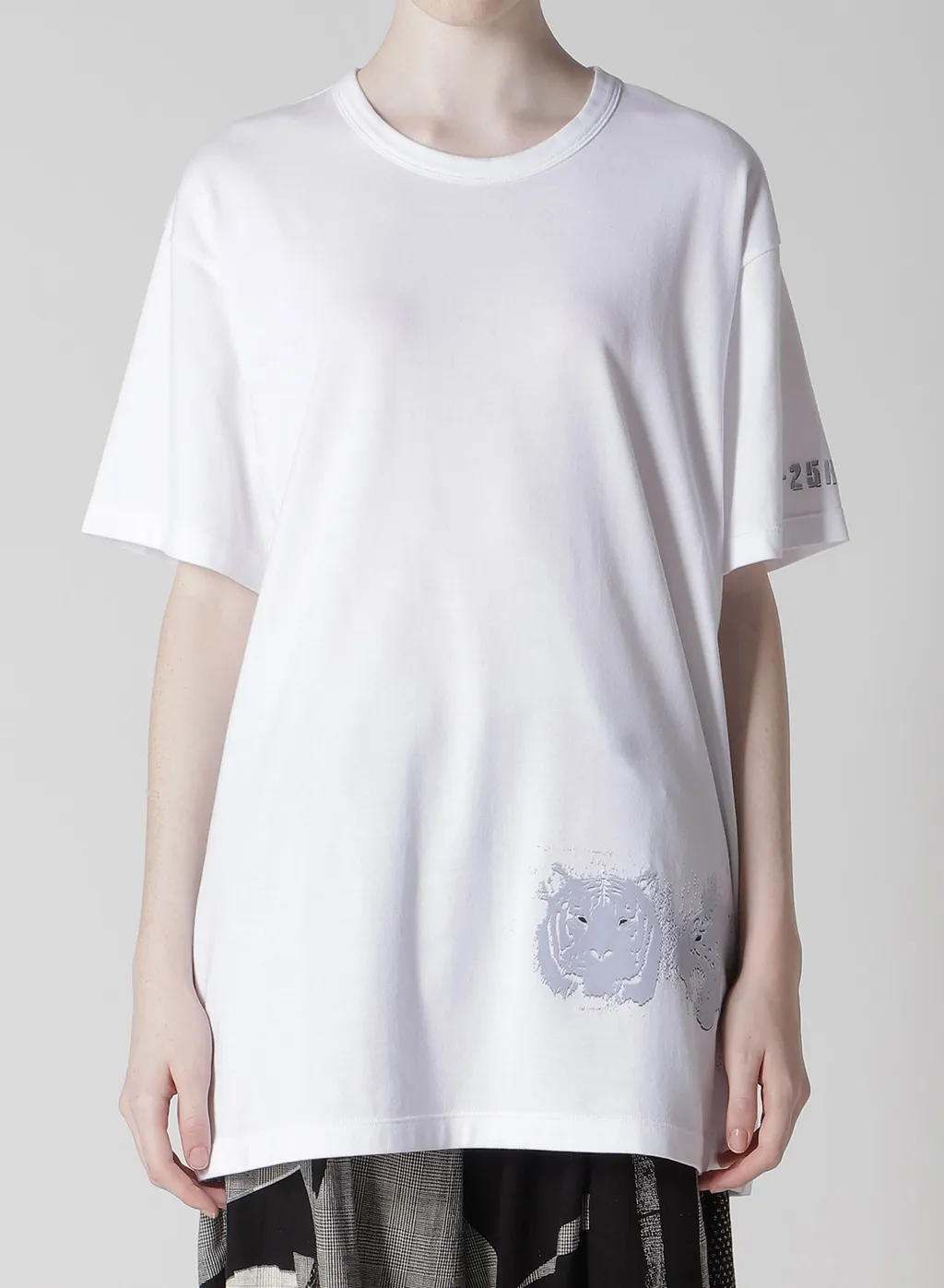 Animal Flocked Print Round Neck Short Sleeve T