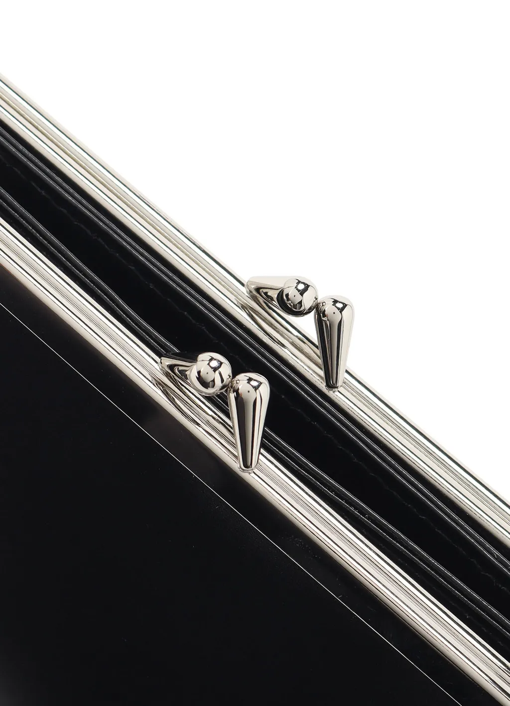 Glossy Smooth Metal Clasp Shoulder Bag