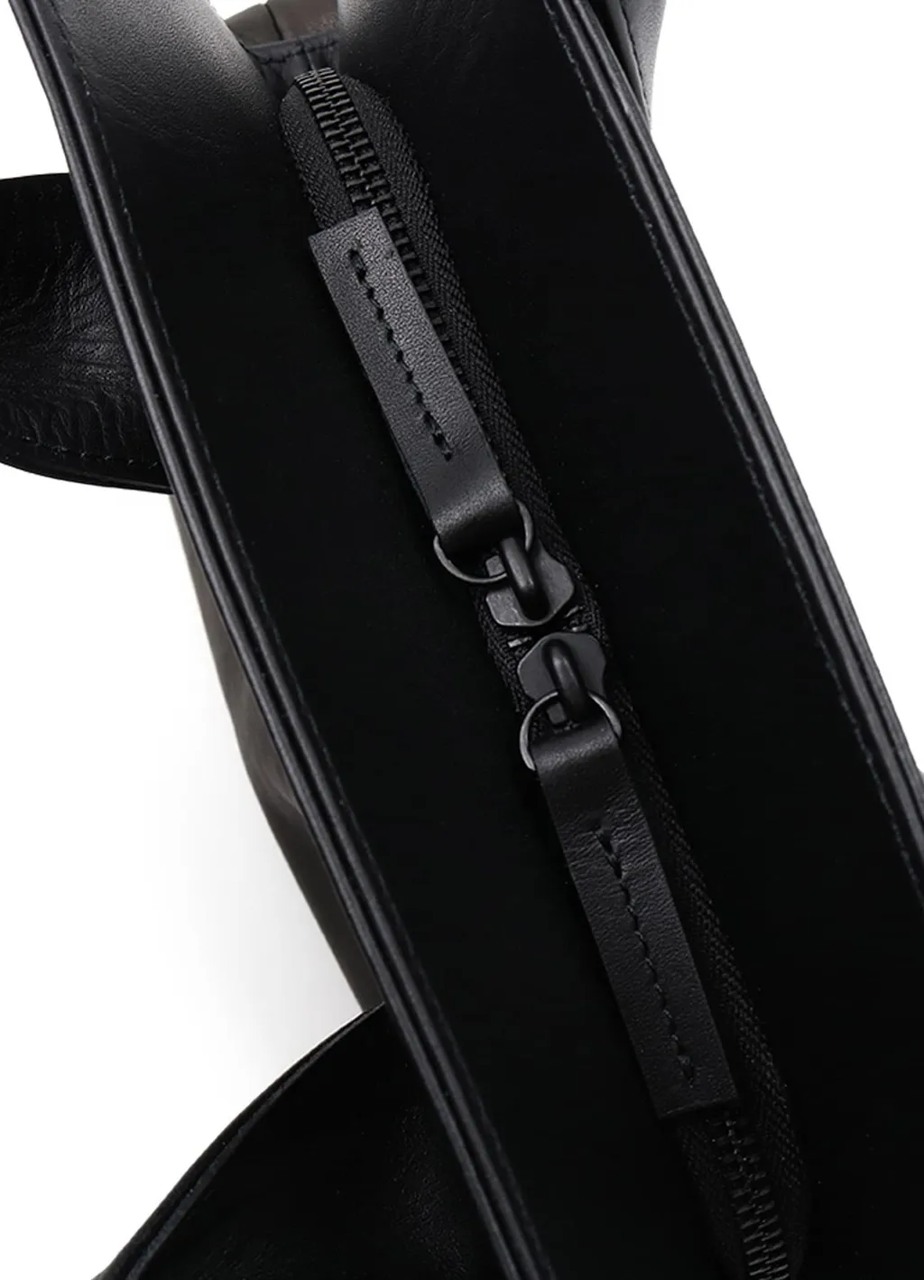 Smooth Leather Combination Clasp Bag