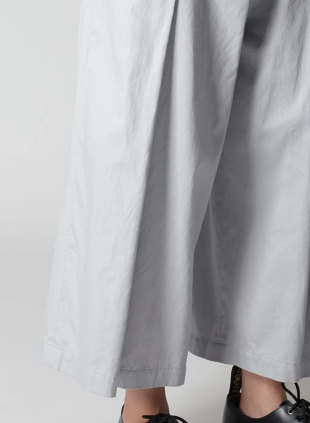 [Y's Born Product] Cotton Twill Random Tuck Pants