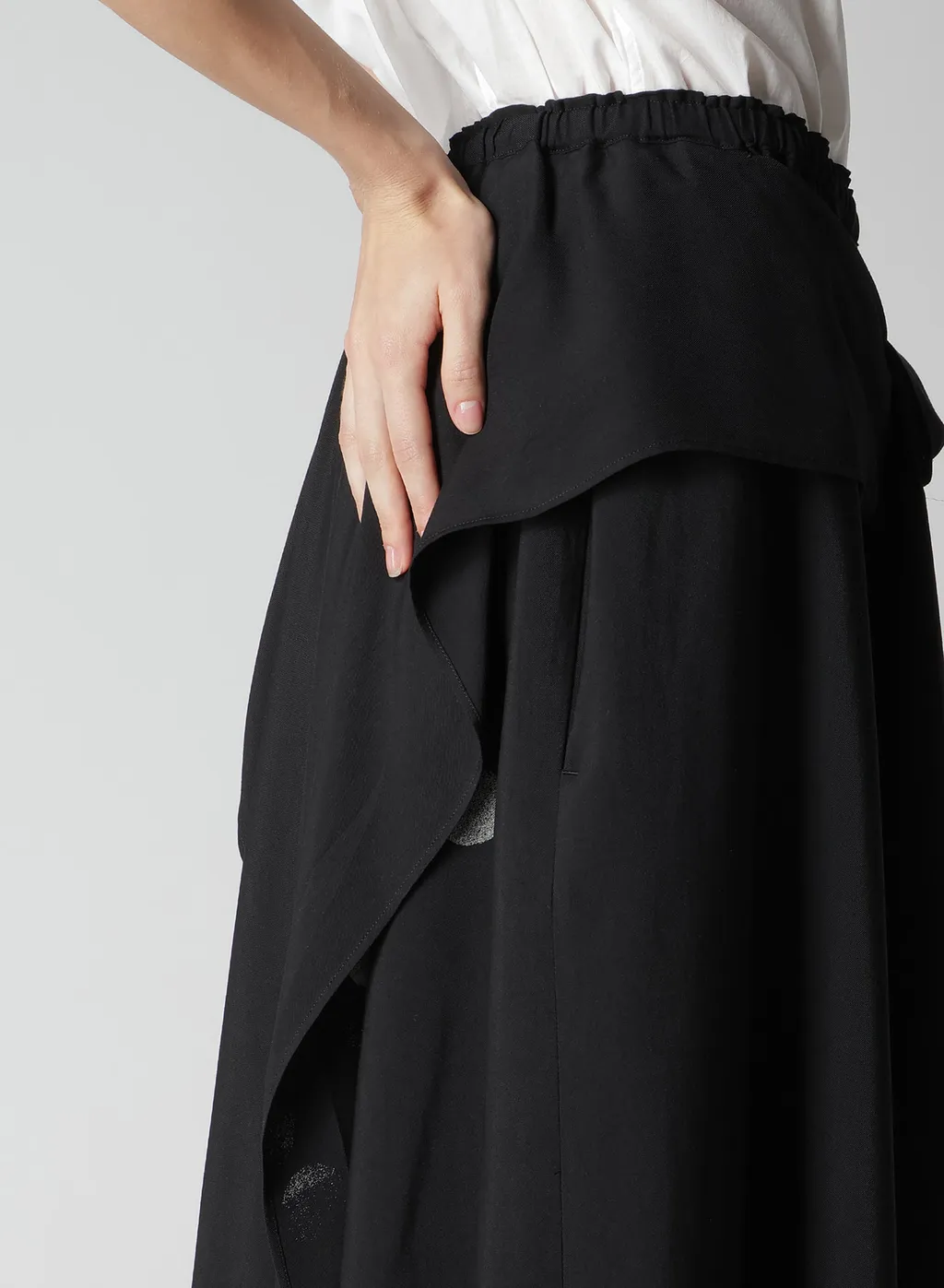 Cu/Ry Gabardine Dot Front Tied Pants