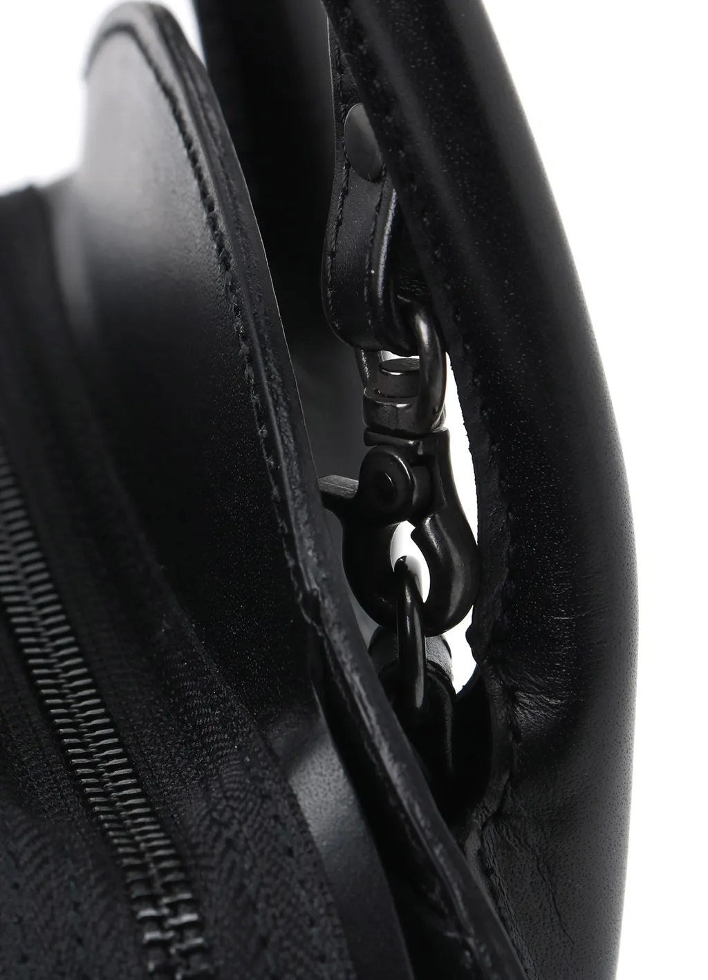 Semi-Gloss Leather Chopped Round Bag