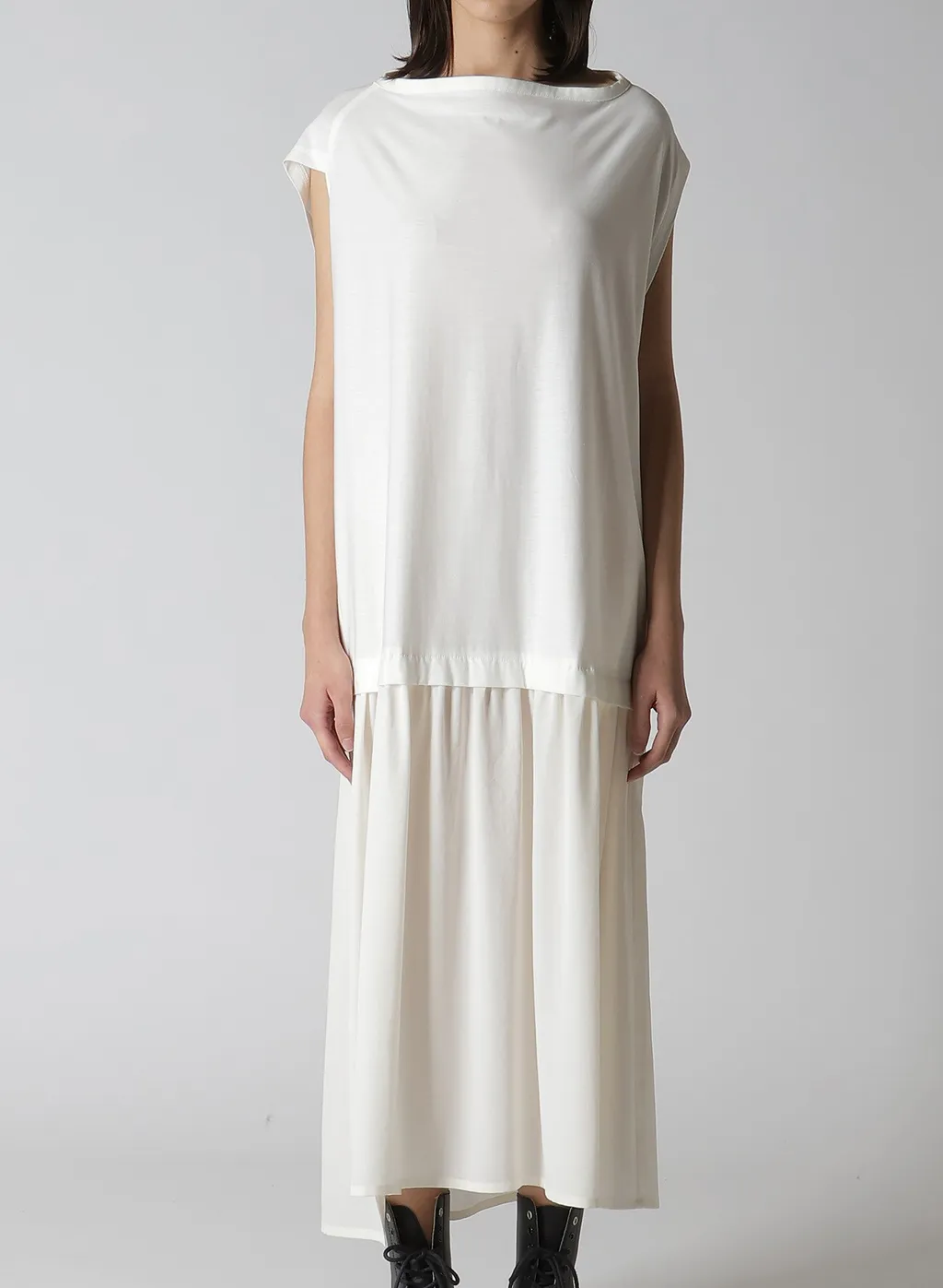 Crepe De Chine Cloth French Sleeve Dress