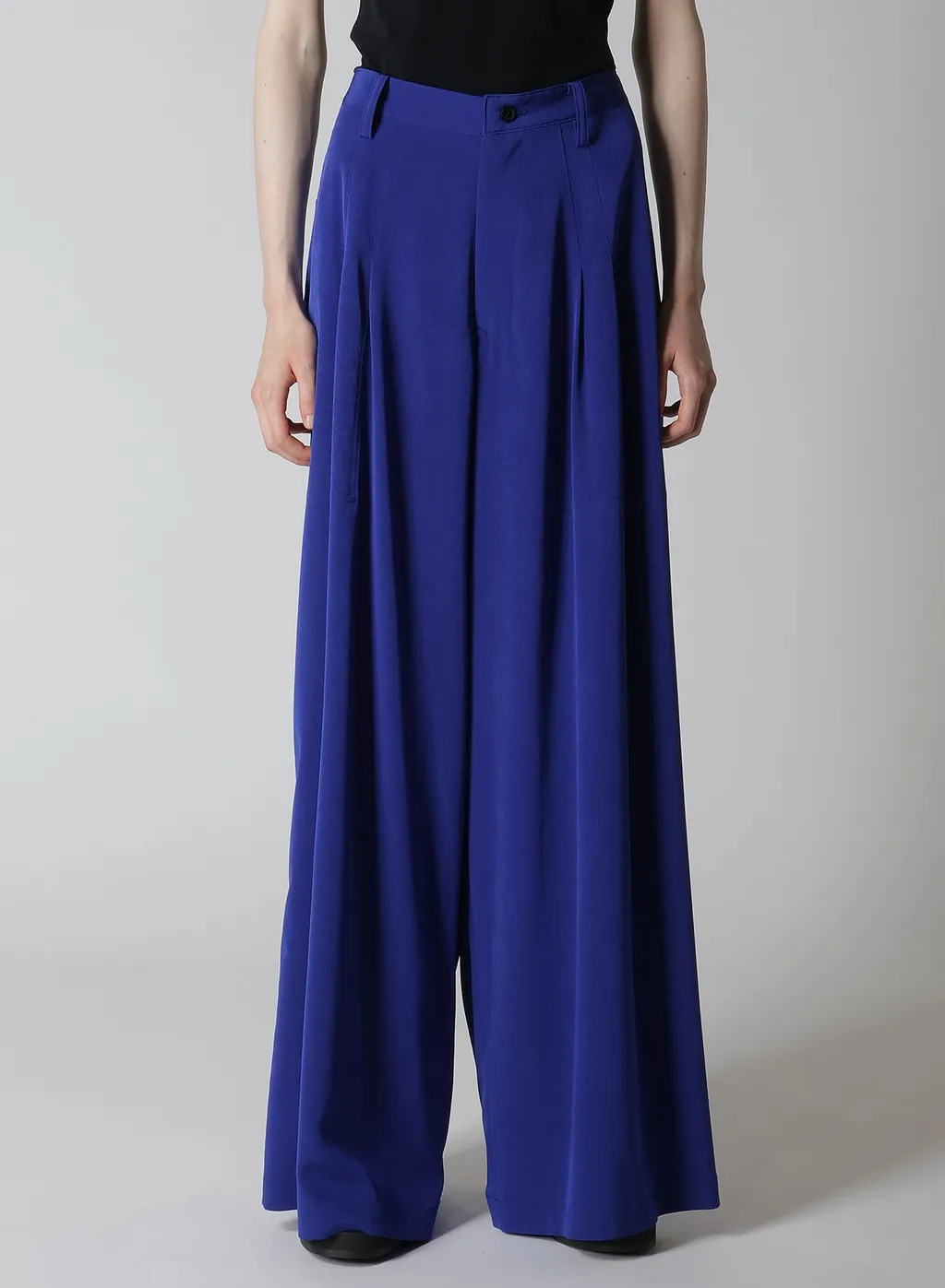 Crepe De Chine Doube Tucked Wide Pants