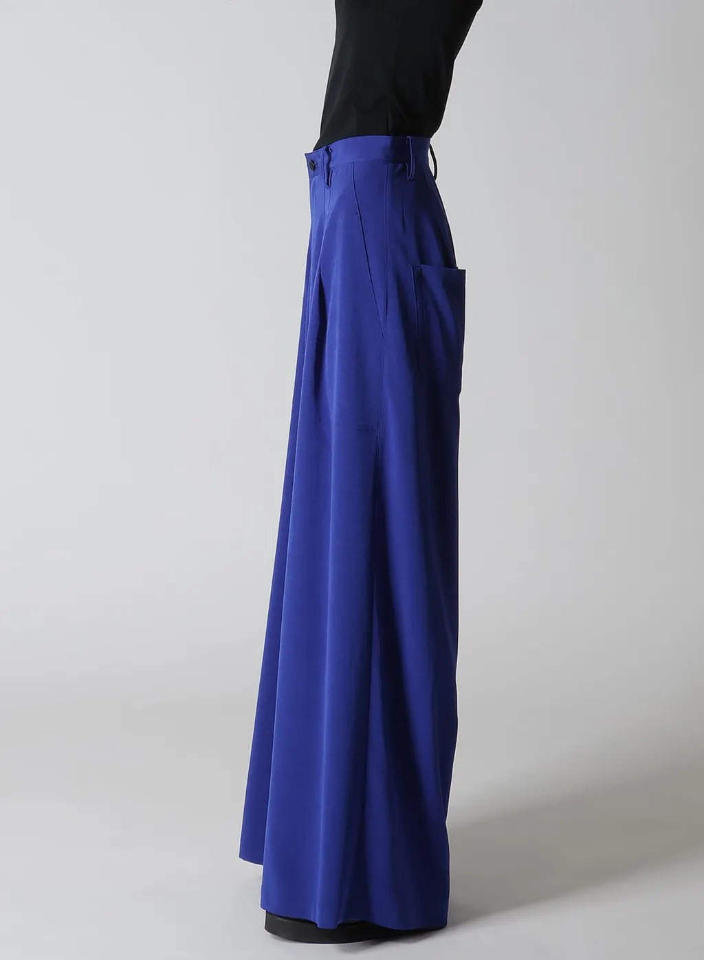 Crepe De Chine Doube Tucked Wide Pants