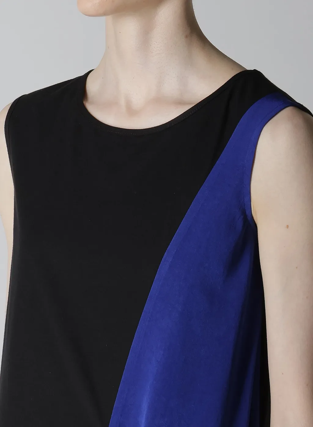 Crepe De Chine Sleeveless Blouse