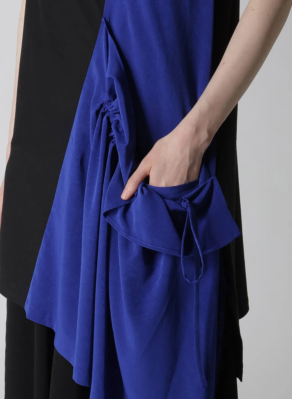 Crepe De Chine Sleeveless Blouse