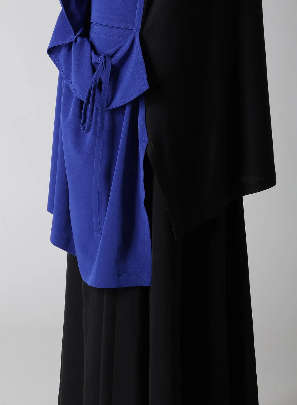 Crepe De Chine Sleeveless Blouse