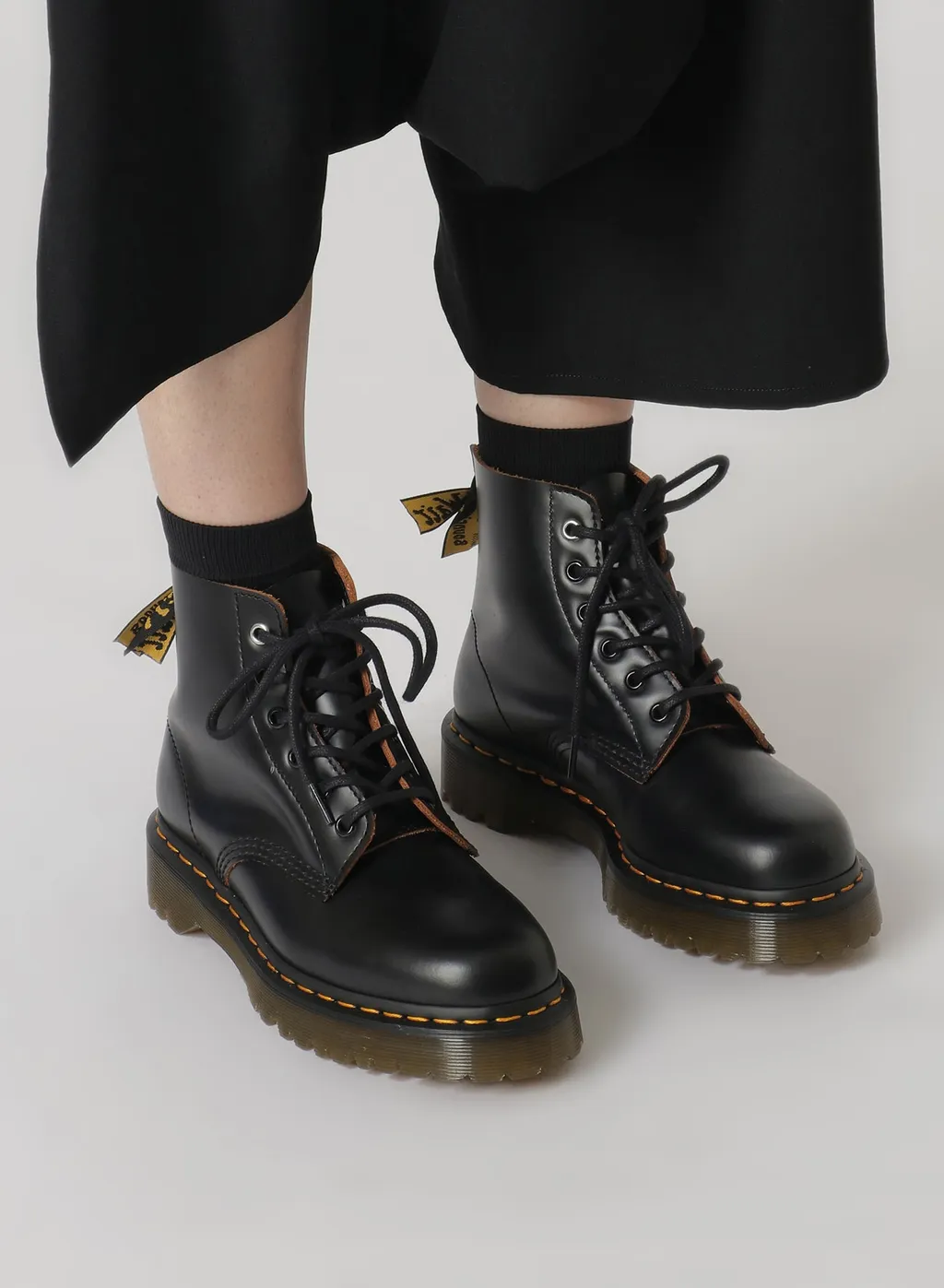 [Ys101 S X Dr.Martens] Y