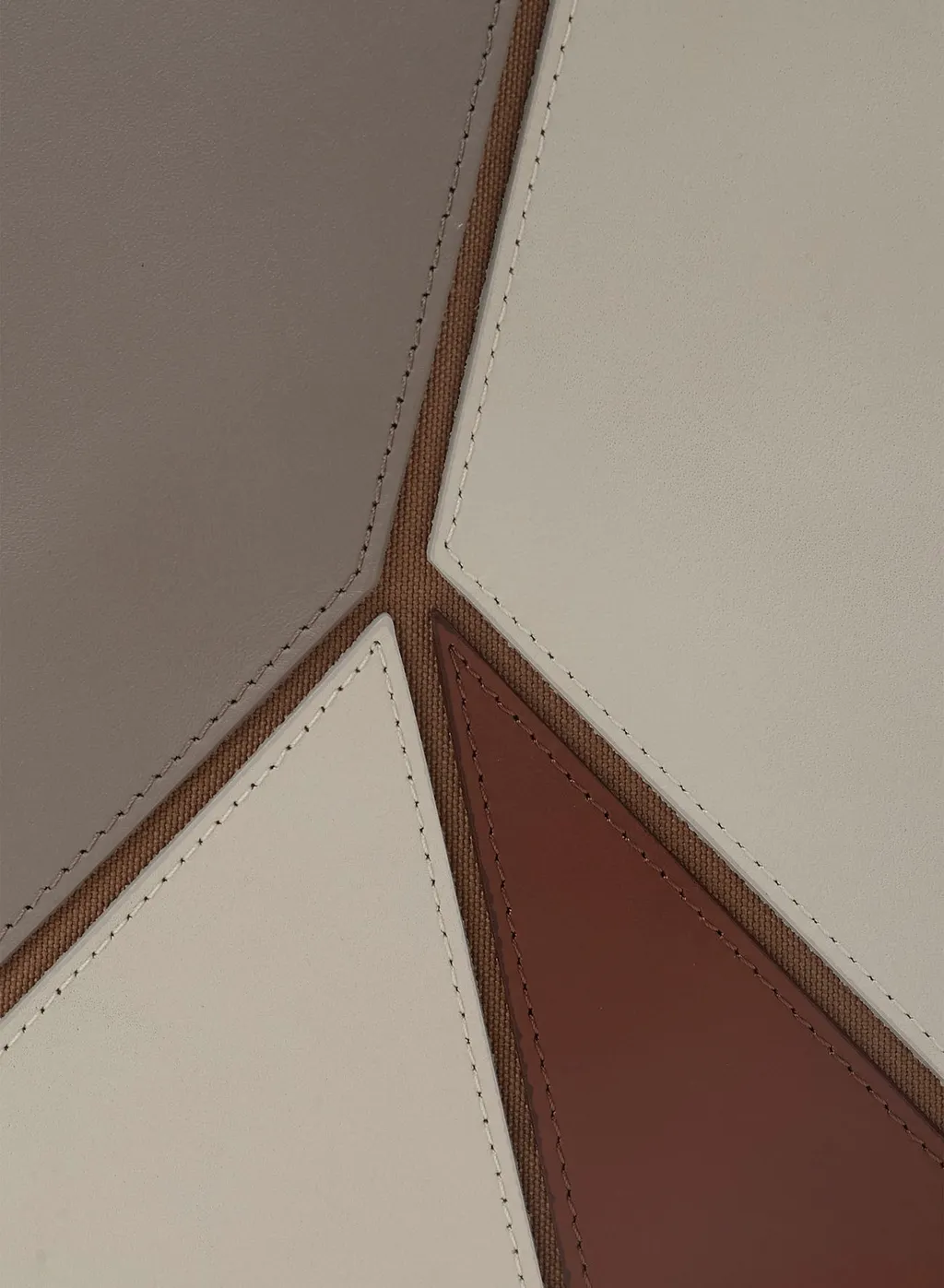 Panel Tote