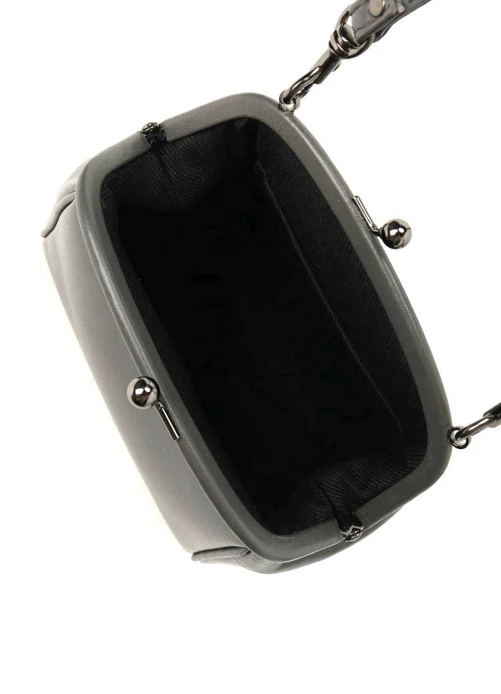 Clasp Shoulder