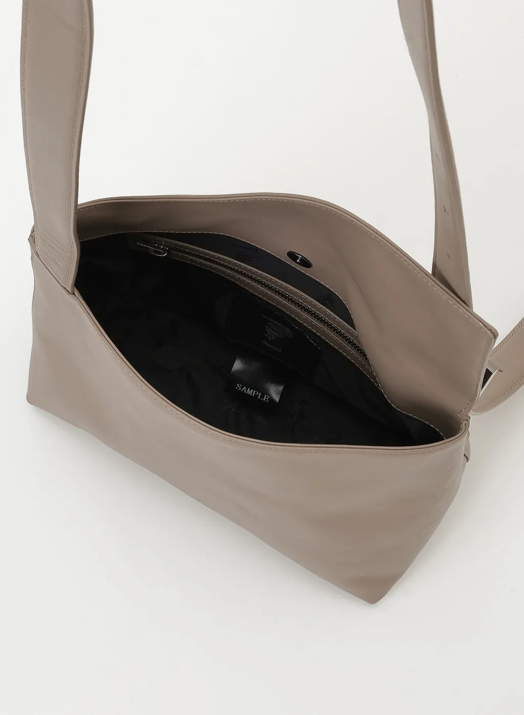 Veil Shoulder