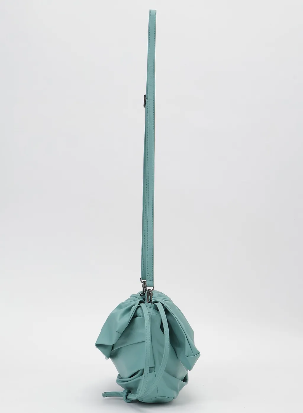 Drape Shoulder