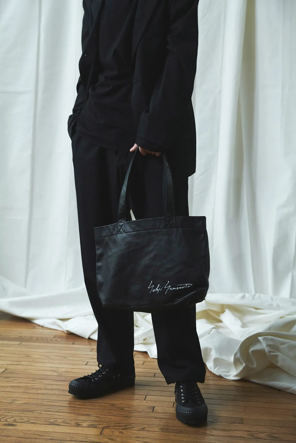 Signature Tote M