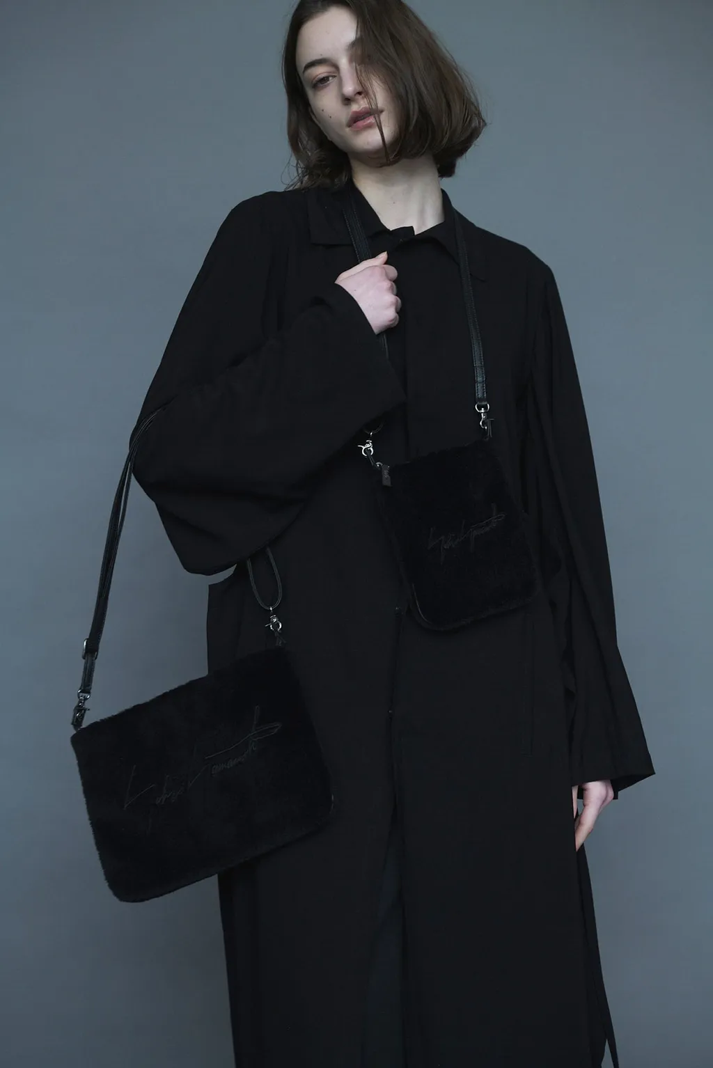 Signature Pouch Sacoche