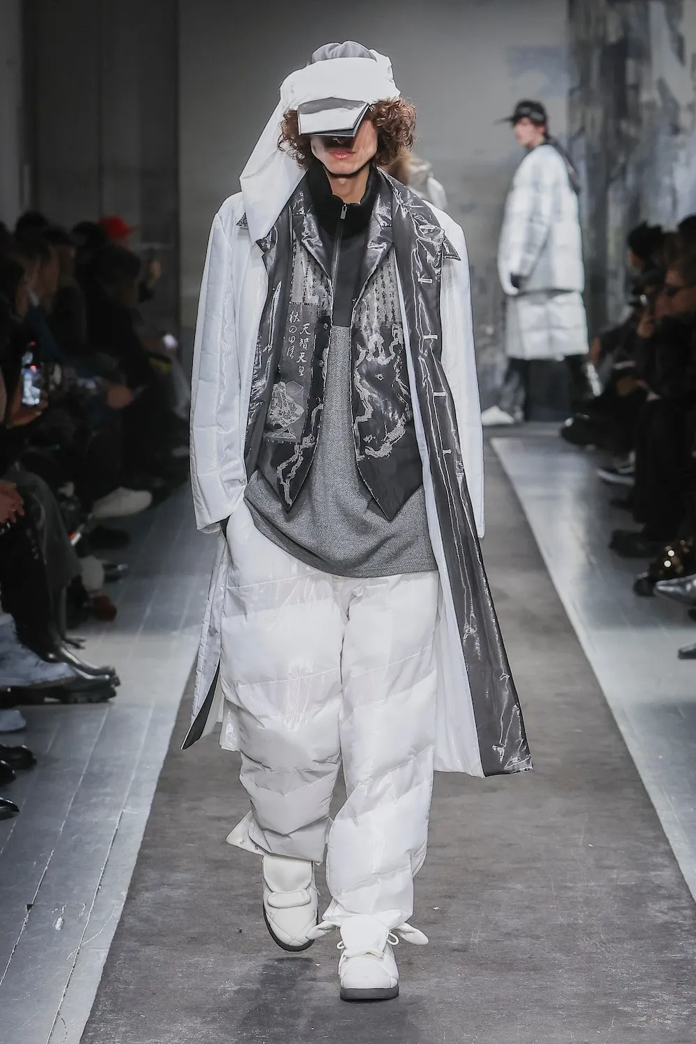 C/W Twill Jersey Padded Collar Half Zip Long Blouse