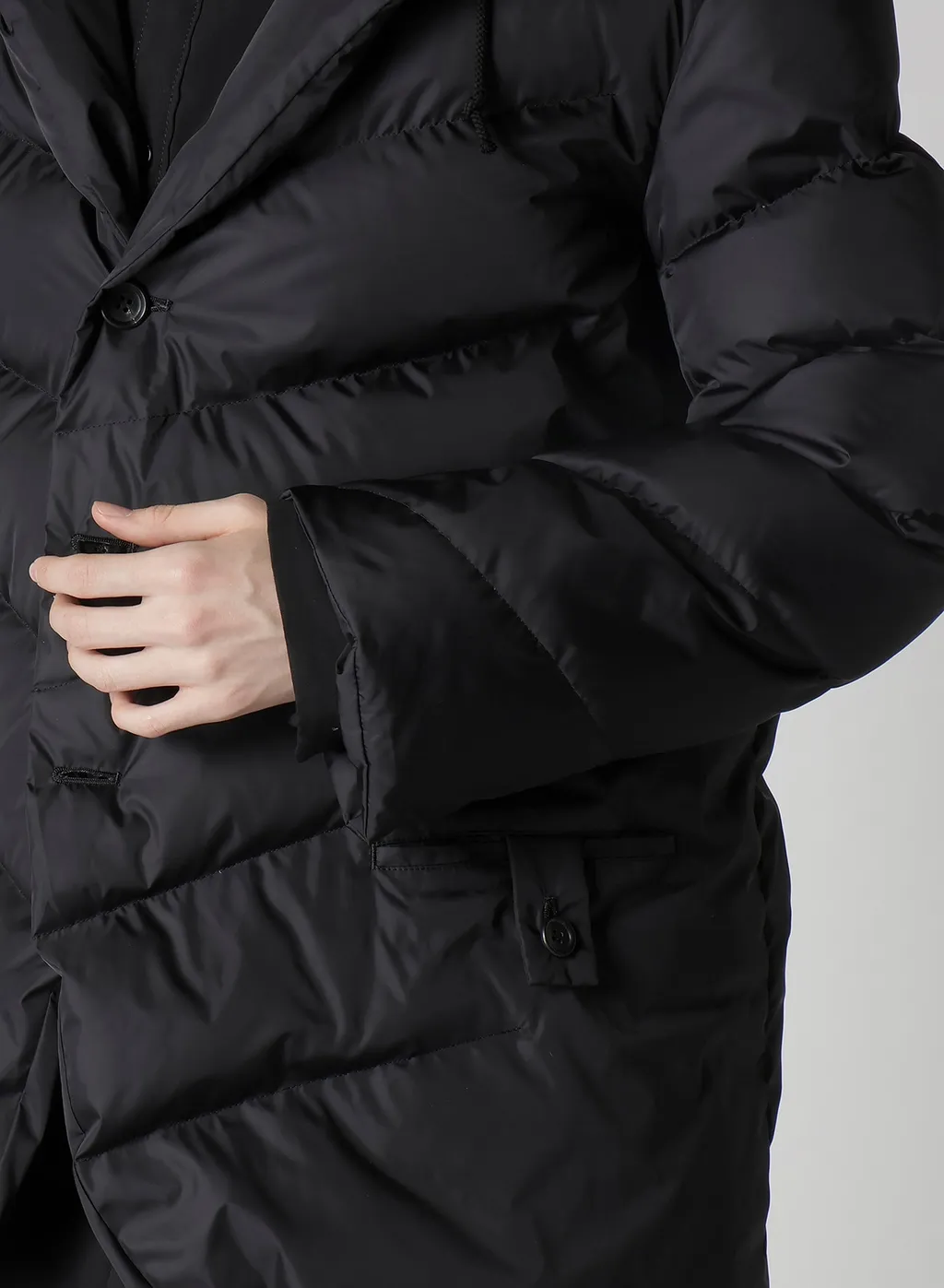 Nylon Taffeta Diagonal Down Jacket