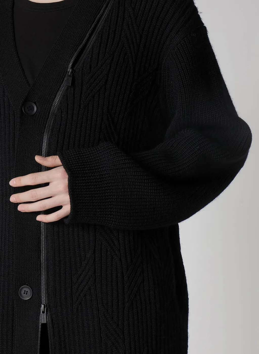 5G1P Cable+Cardigan Stitch Zip V Neck Cardigan