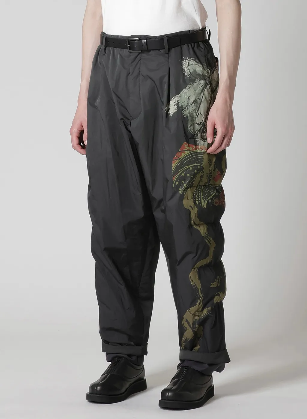 Knee Tab Padded Printed Pants
