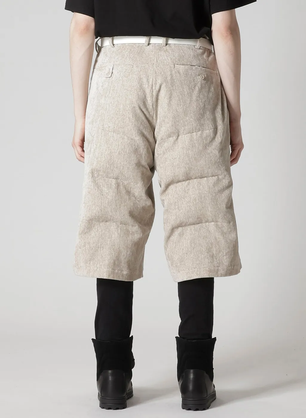 Raw Linen Velvet Padded Short Pants