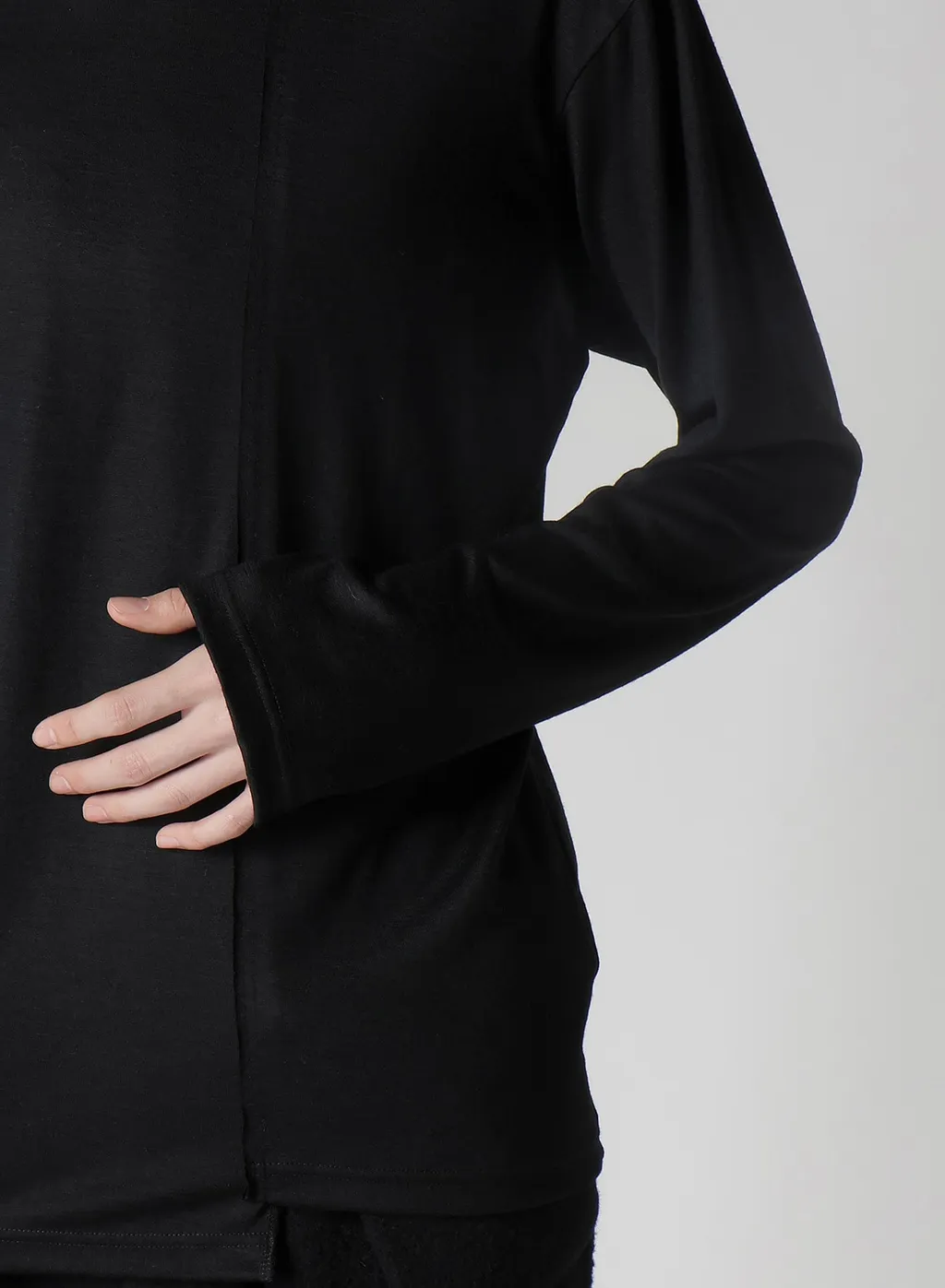 Wool Single Jersey Paneled Round Neck Long Slv T