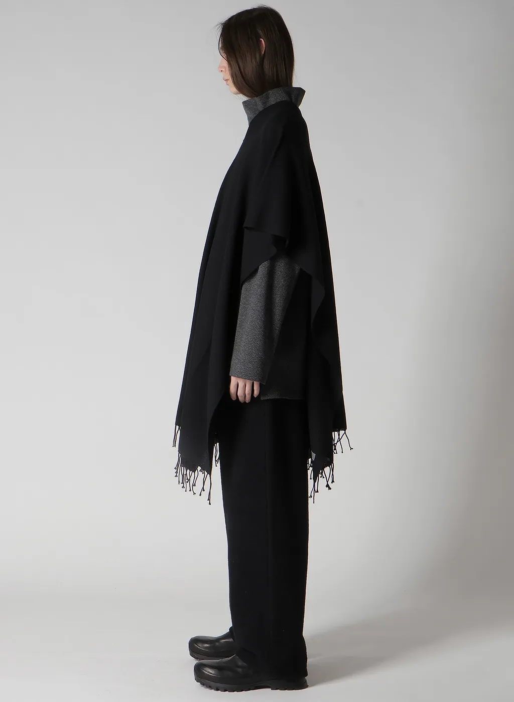 2/48W Twill Weave 2 Way Poncho Scarf