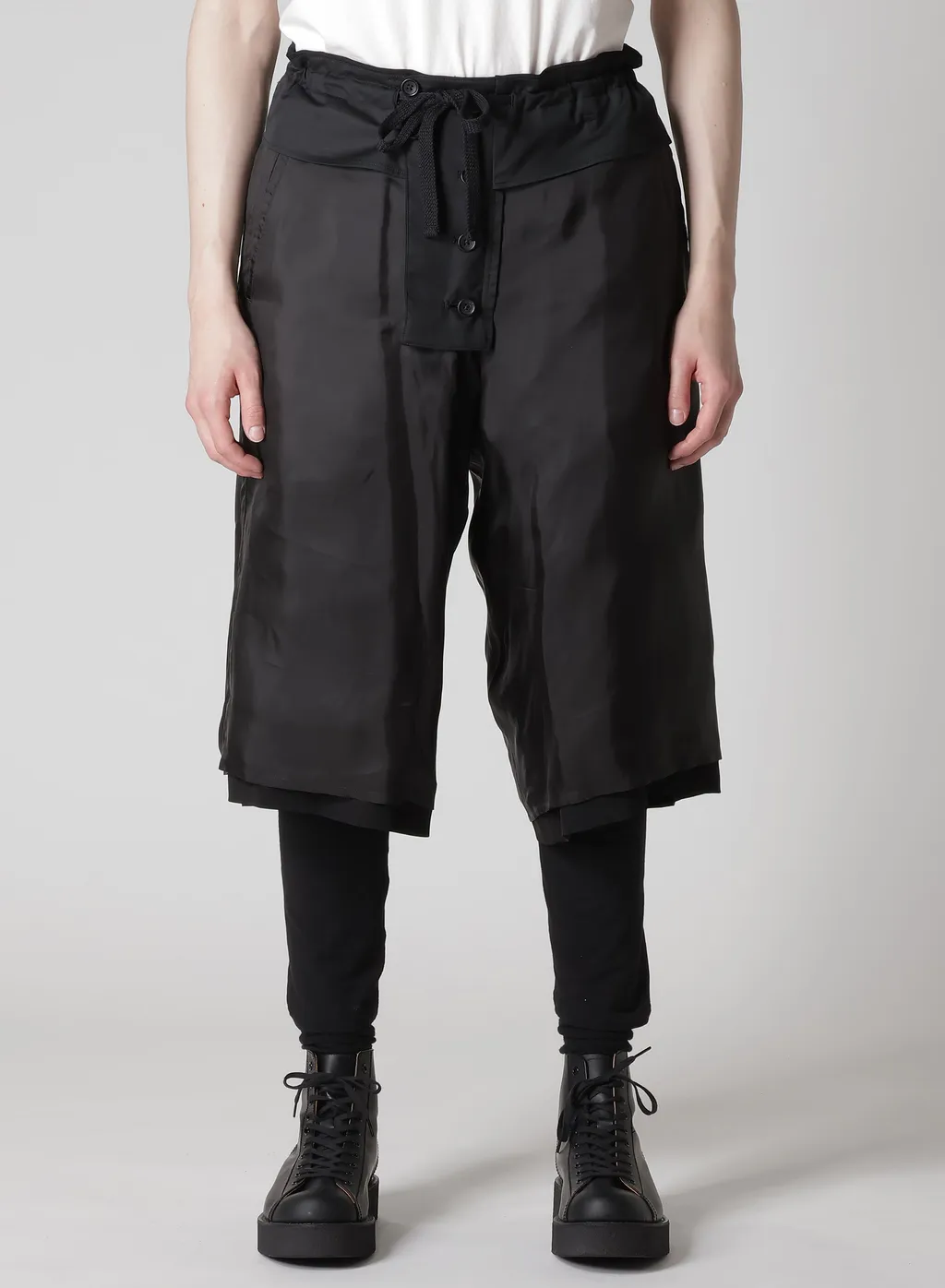 Ta Tuxedo Padded Short Pants
