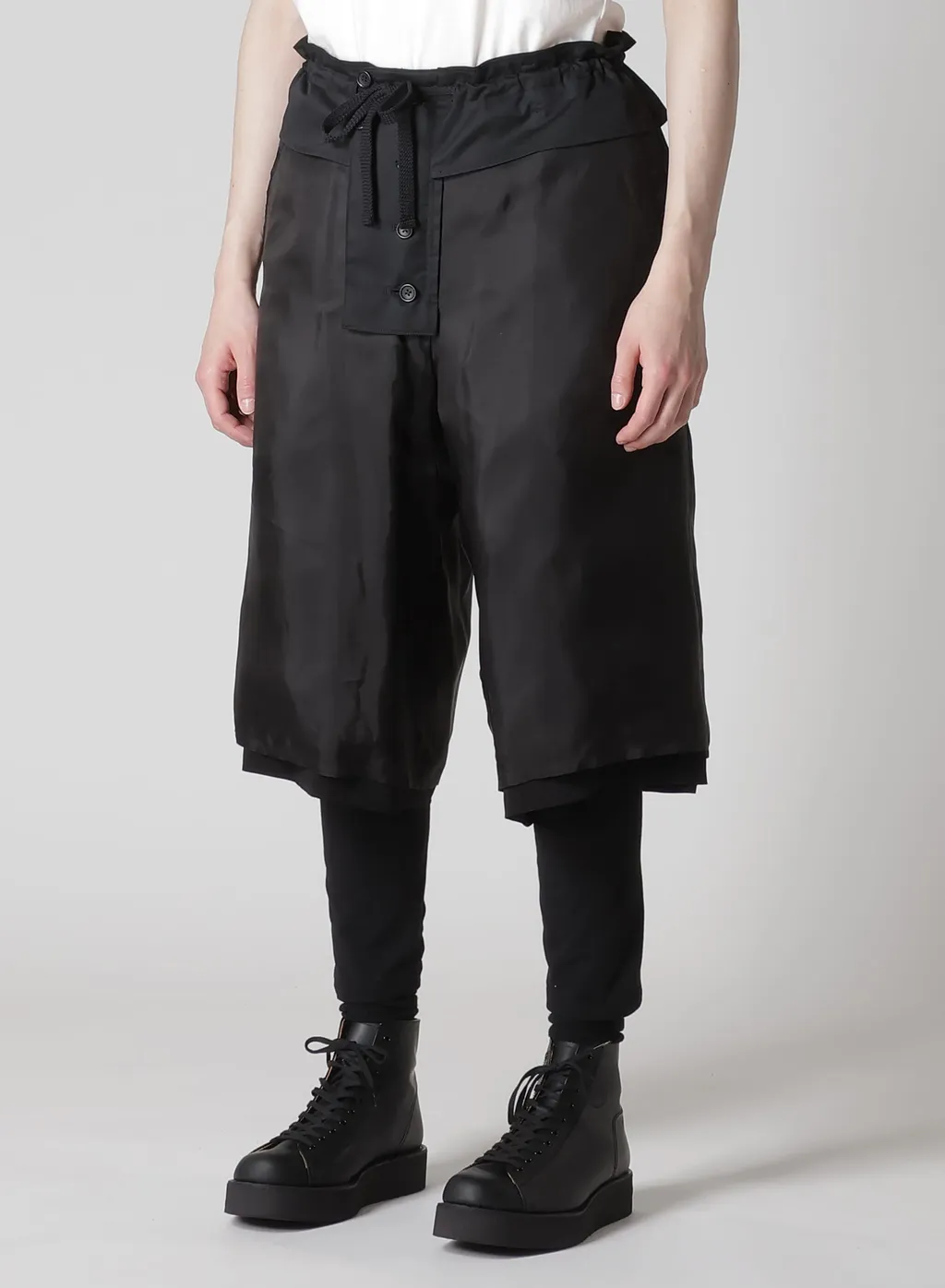 Ta Tuxedo Padded Short Pants