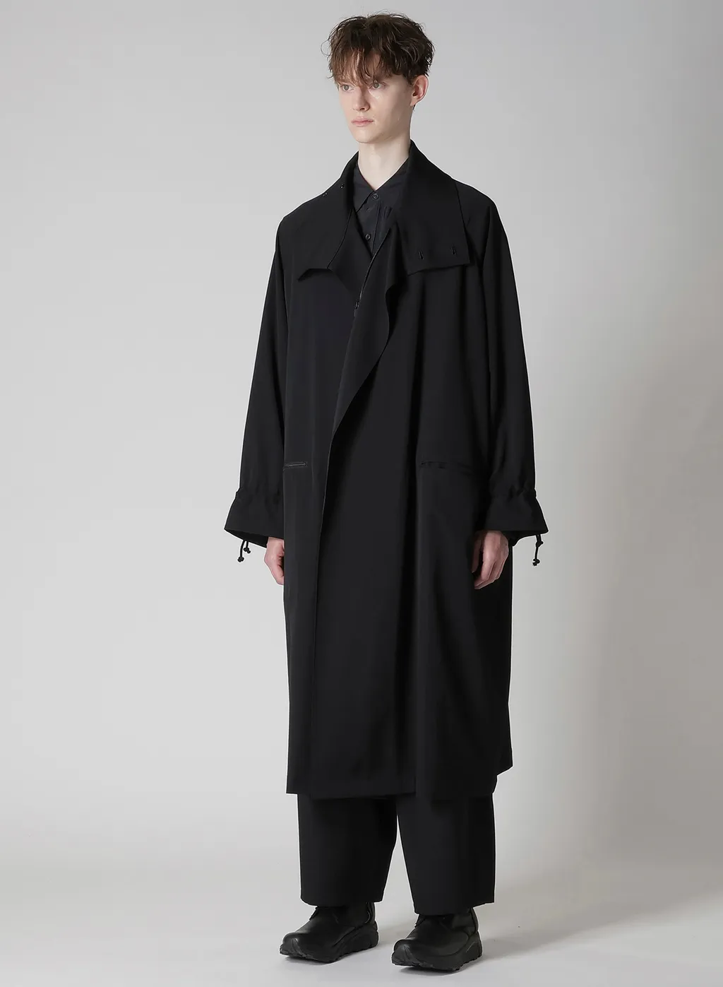 Wool Gabardine Cross Shaped Zipper Coat