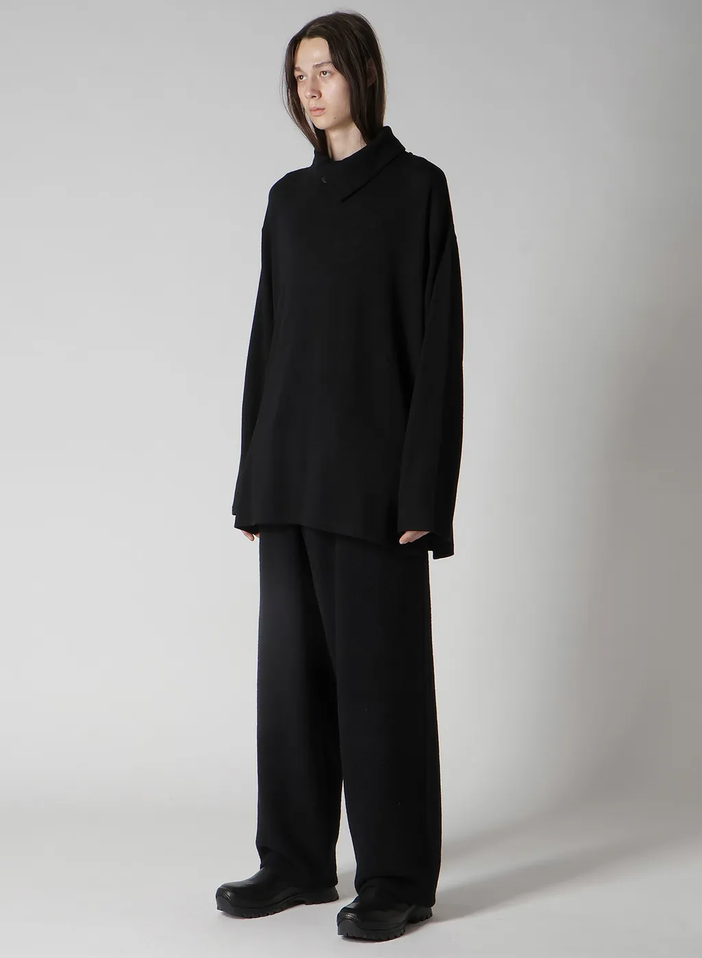 Milling Wool Side Slit High Neck Long Slv T