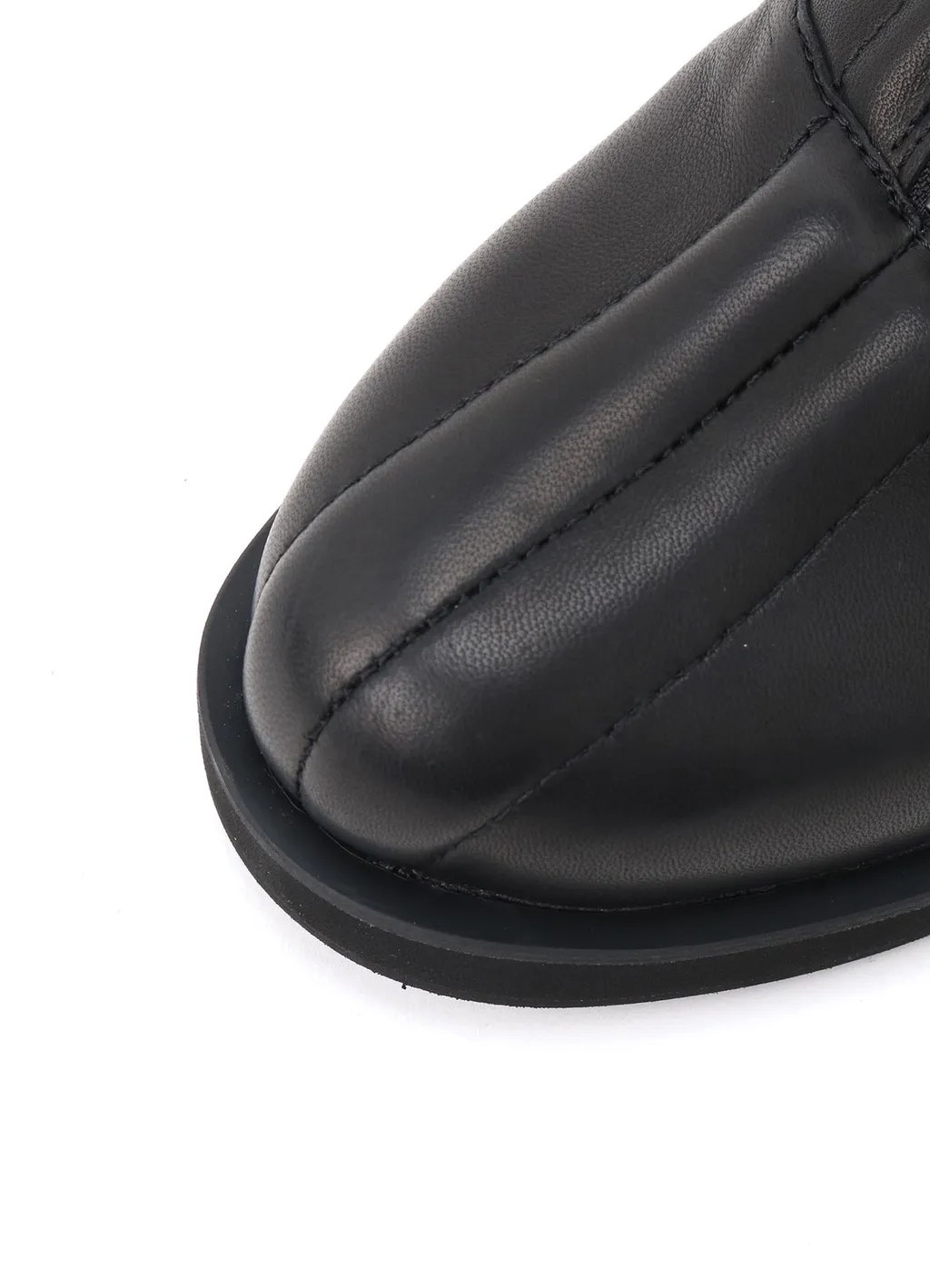 Soft Sheep Leather Front Fastener Shoes