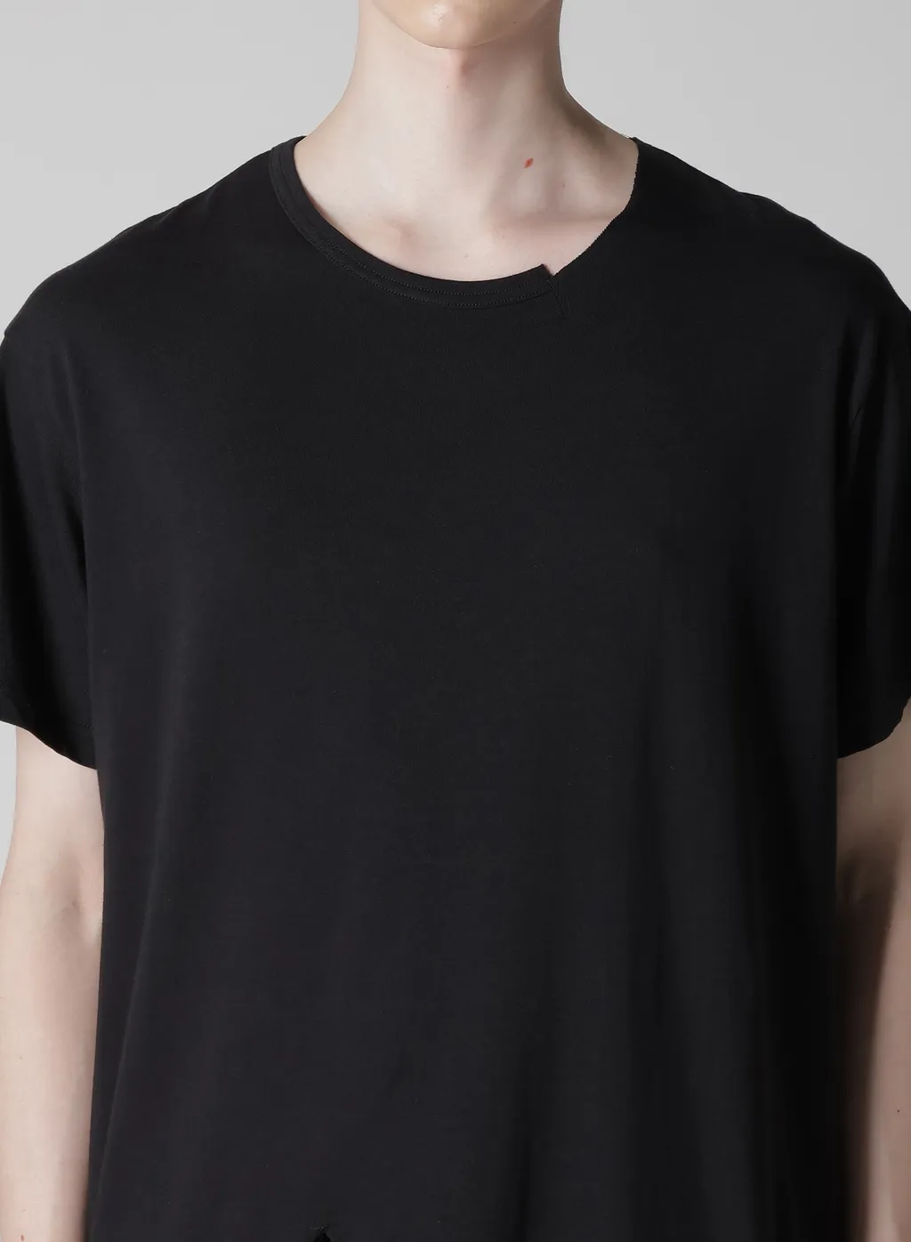 Wool Mix Single Jersey Slit Round Neck T