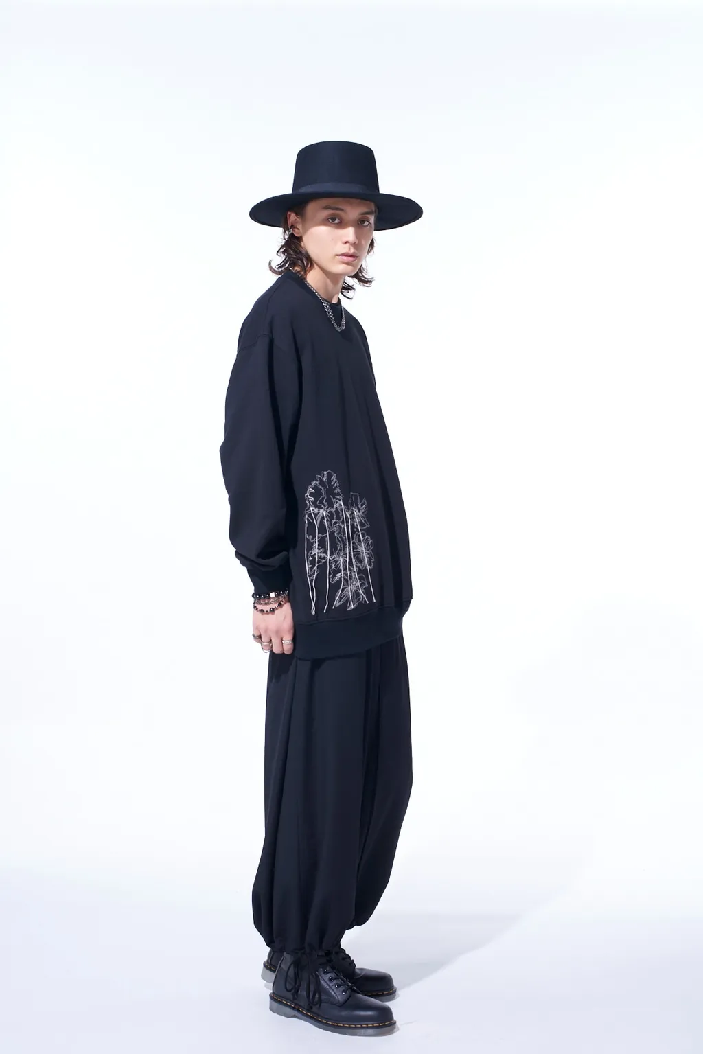French Terry Flower Embroidery Pullover