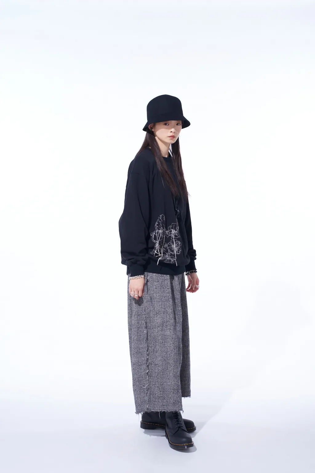 French Terry Flower Embroidery Pullover