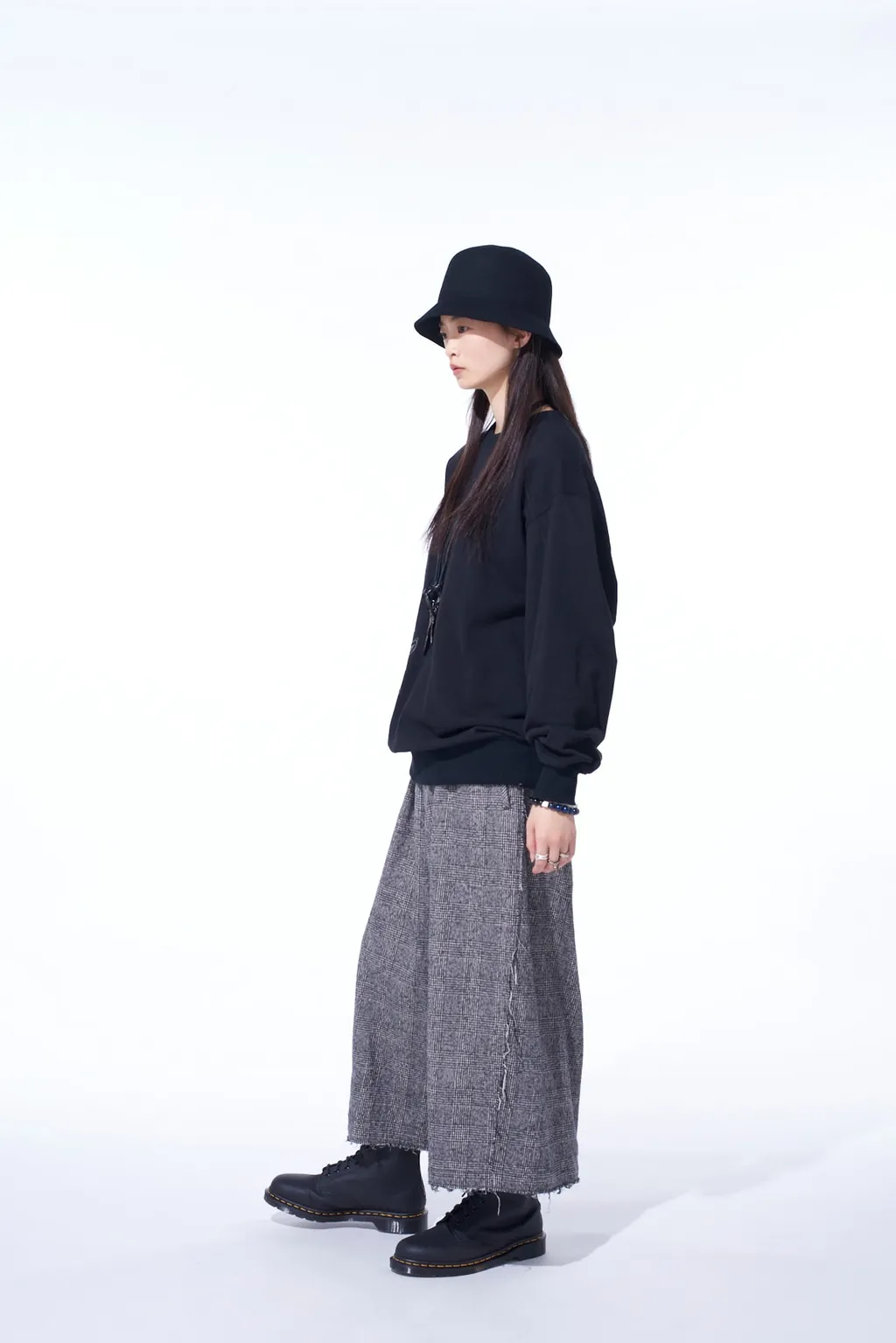 French Terry Flower Embroidery Pullover