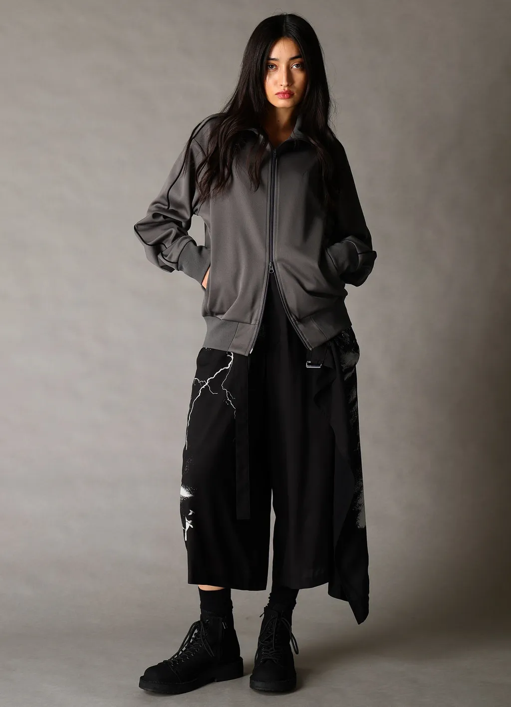 Polyester Smooth Split Raglan Track Jacket