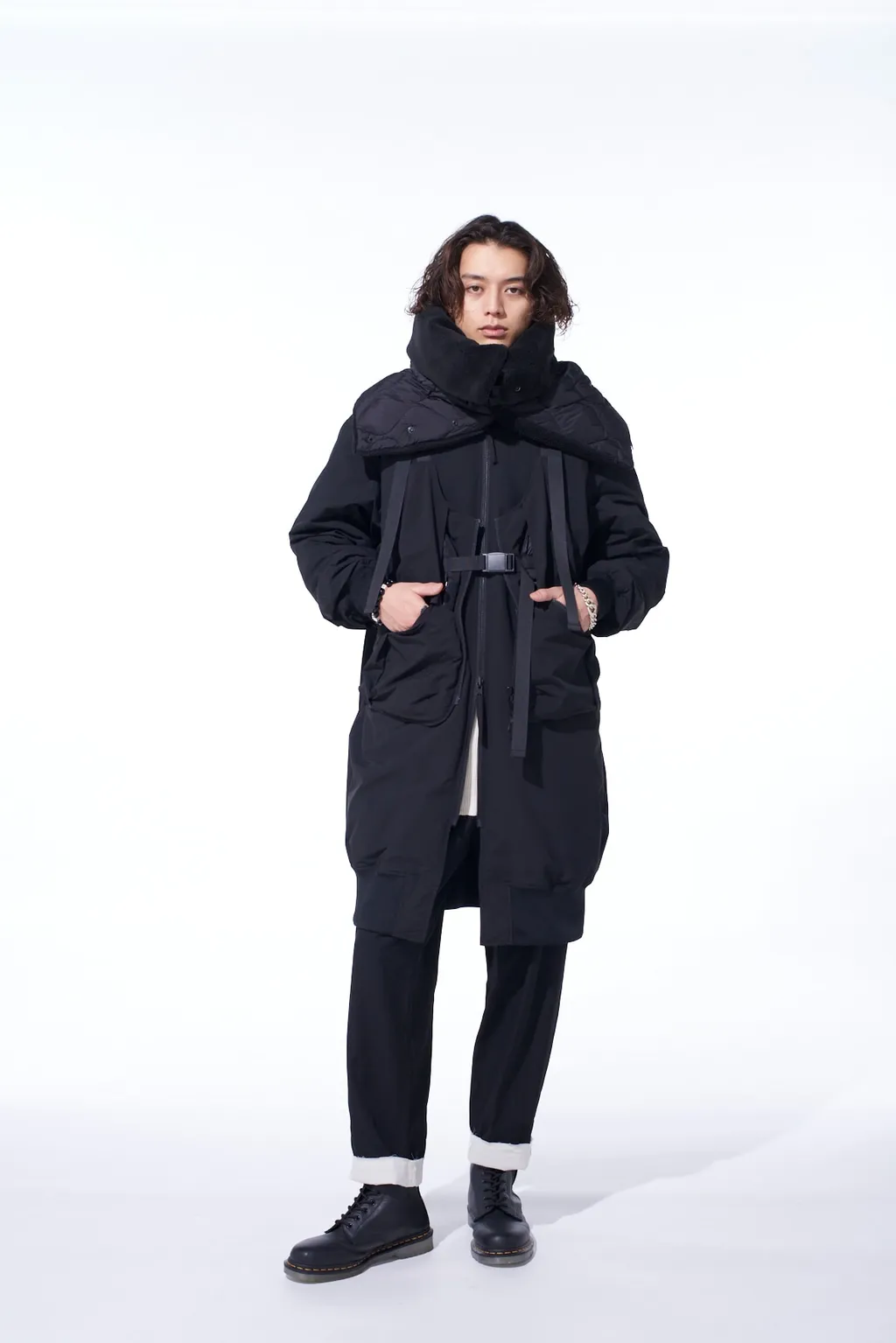 S'yte X Taion Reversible Quilted Down Scarf With Black Fleece Lining