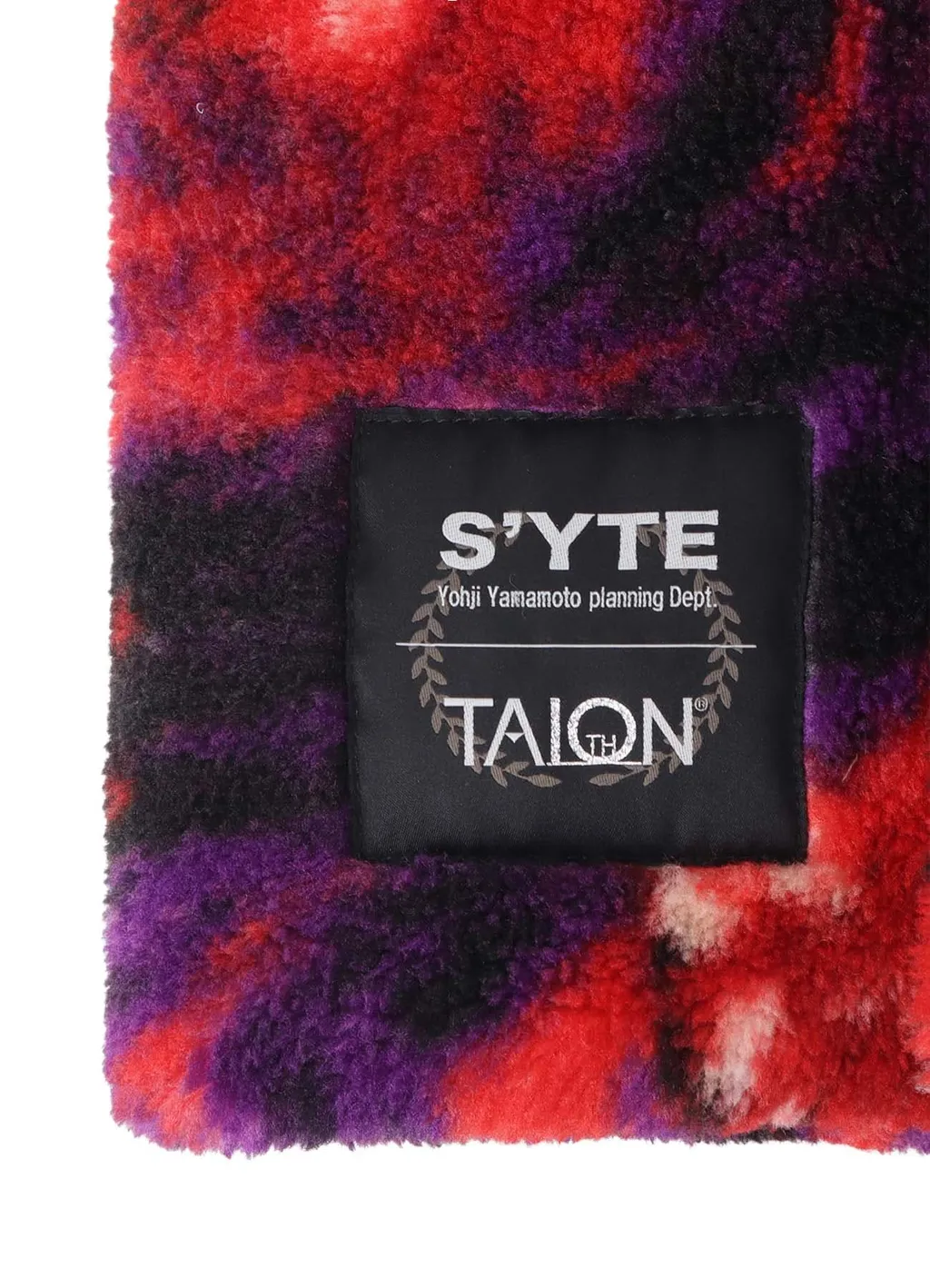 S'yte X Taion Reversible Quilted Down Scarf With Red Printed Fleece Lining