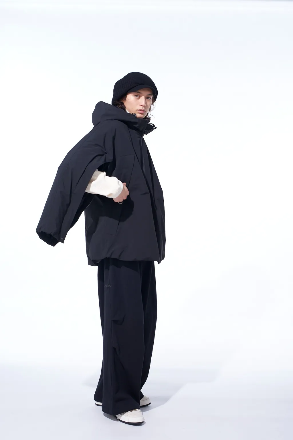 S'yte X Taion Yoke Sleeve Down Parka