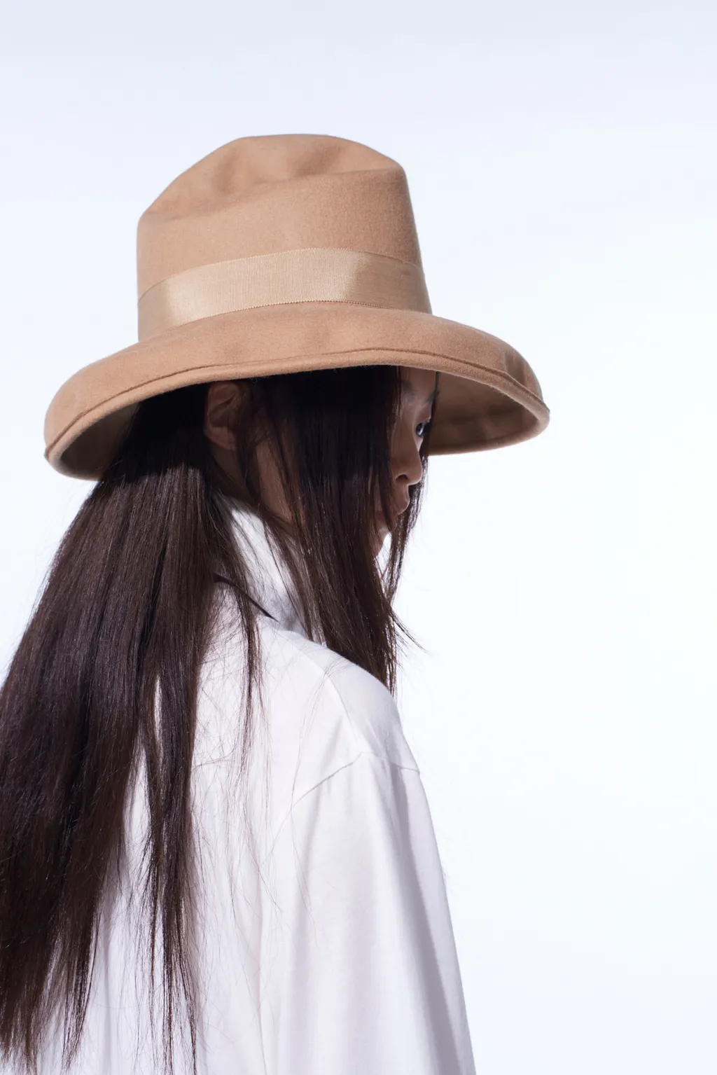 Wool Felt Rollable Brim Mountain Hat
