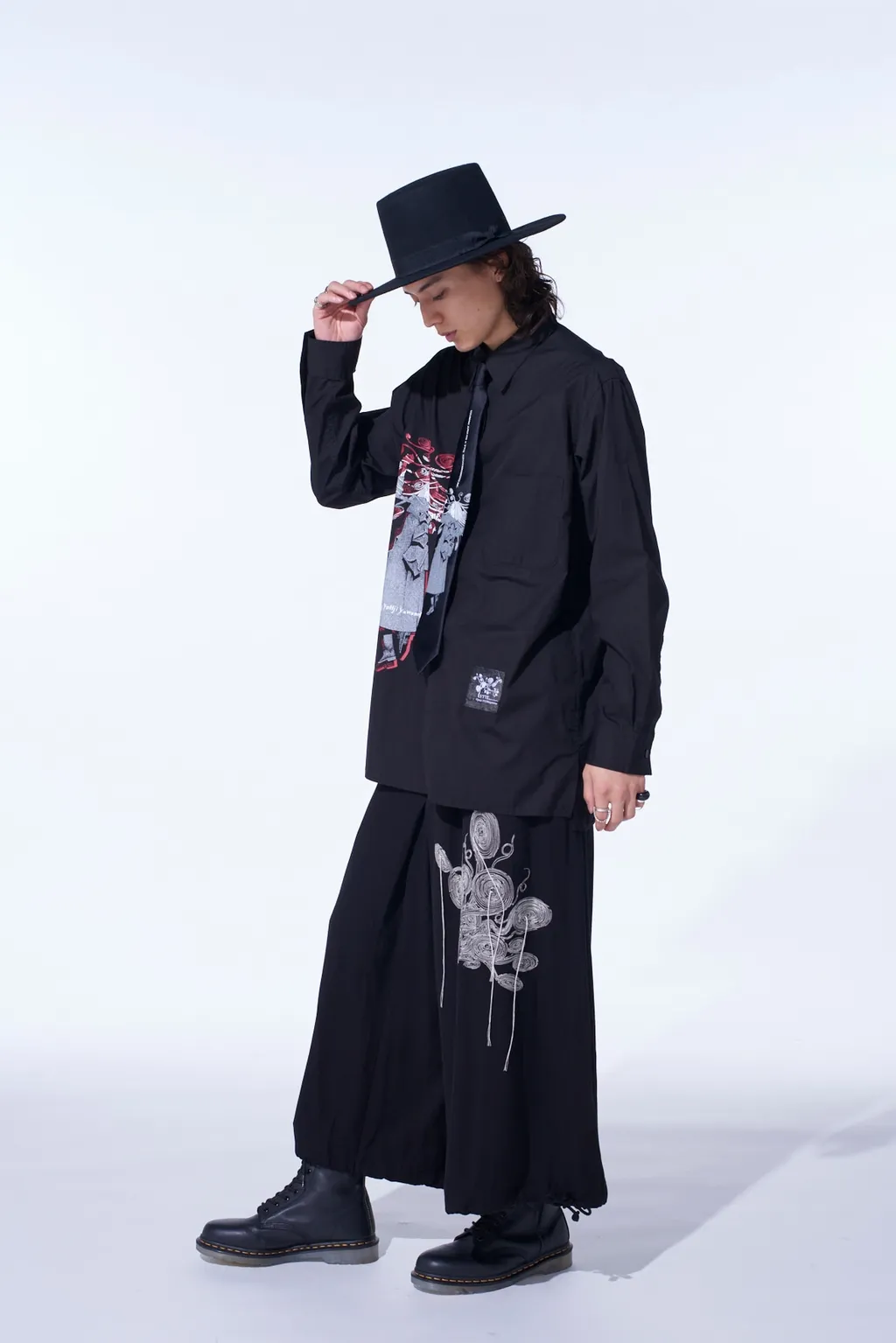 S'yte × Junji Ito -Uzumaki- Kirie Wearing Yohji Yamamoto Printed Shirt
