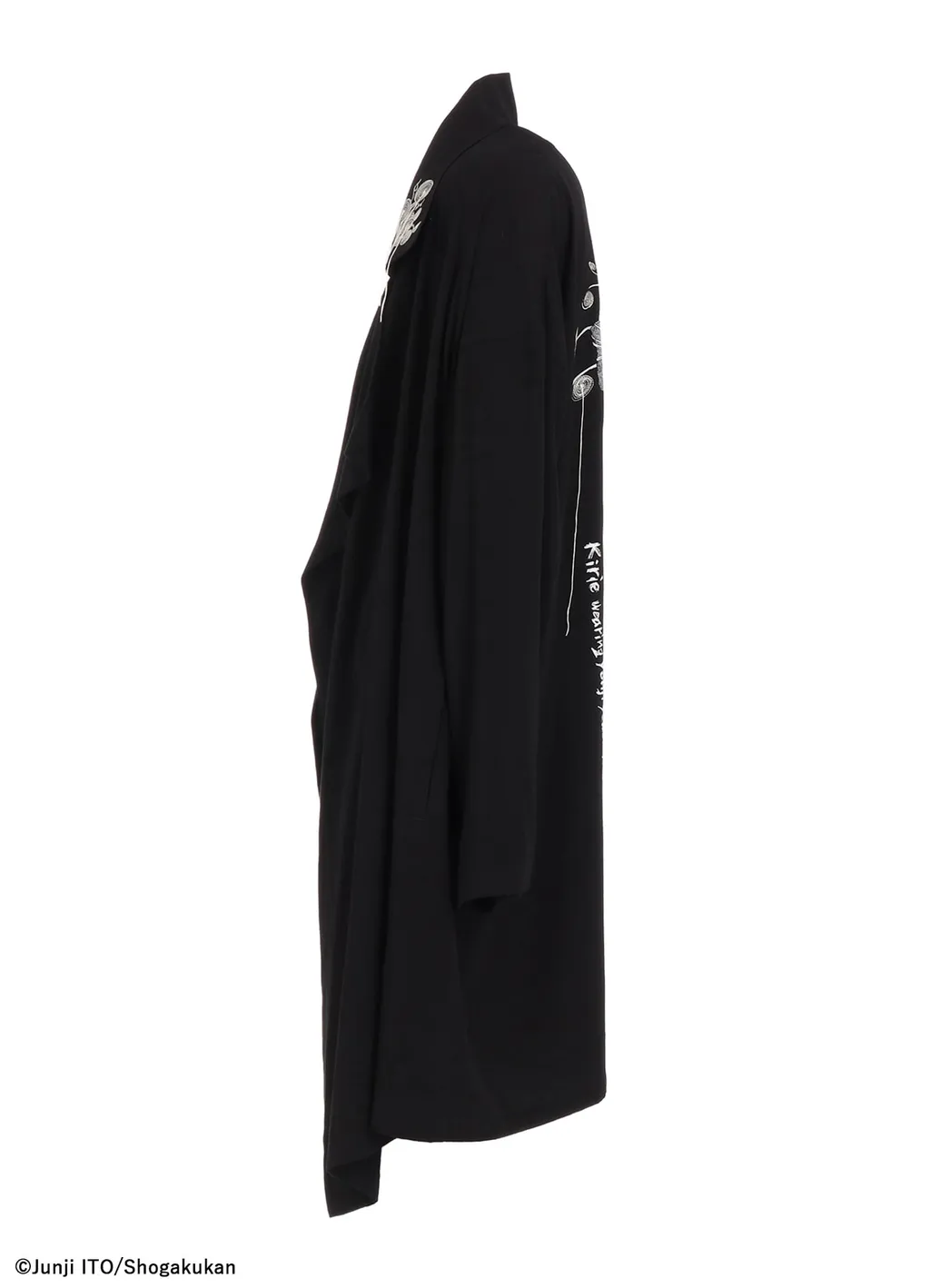 S'yte × Junji Ito -Uzumaki- Kirie Wearing Yohji Yamamoto Drape Coat