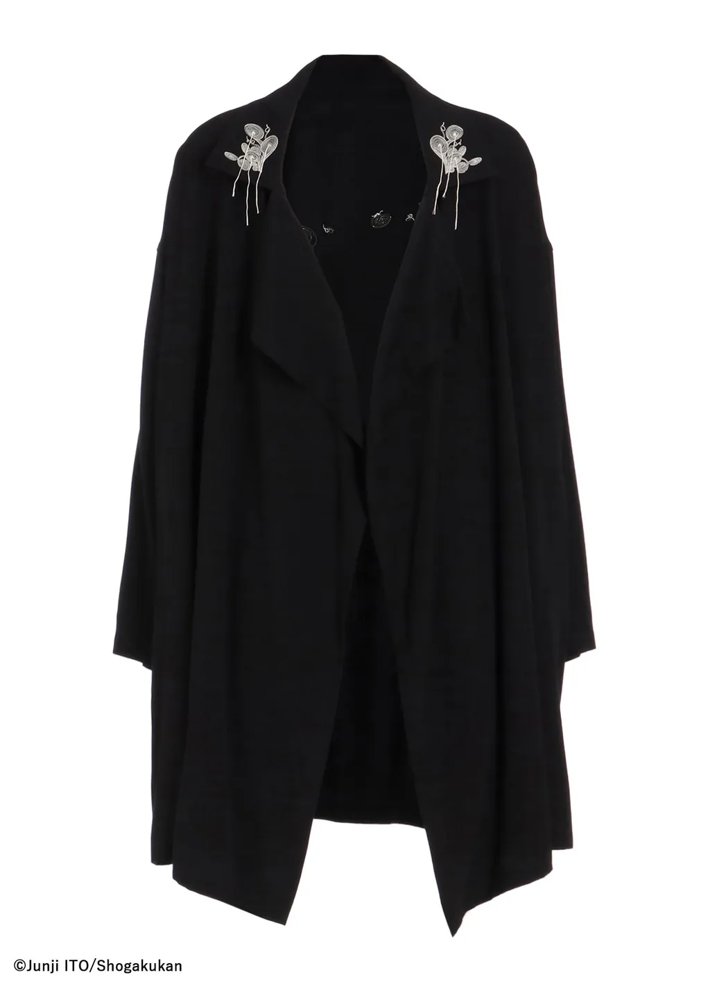 S'yte × Junji Ito -Uzumaki- Kirie Wearing Yohji Yamamoto Drape Coat