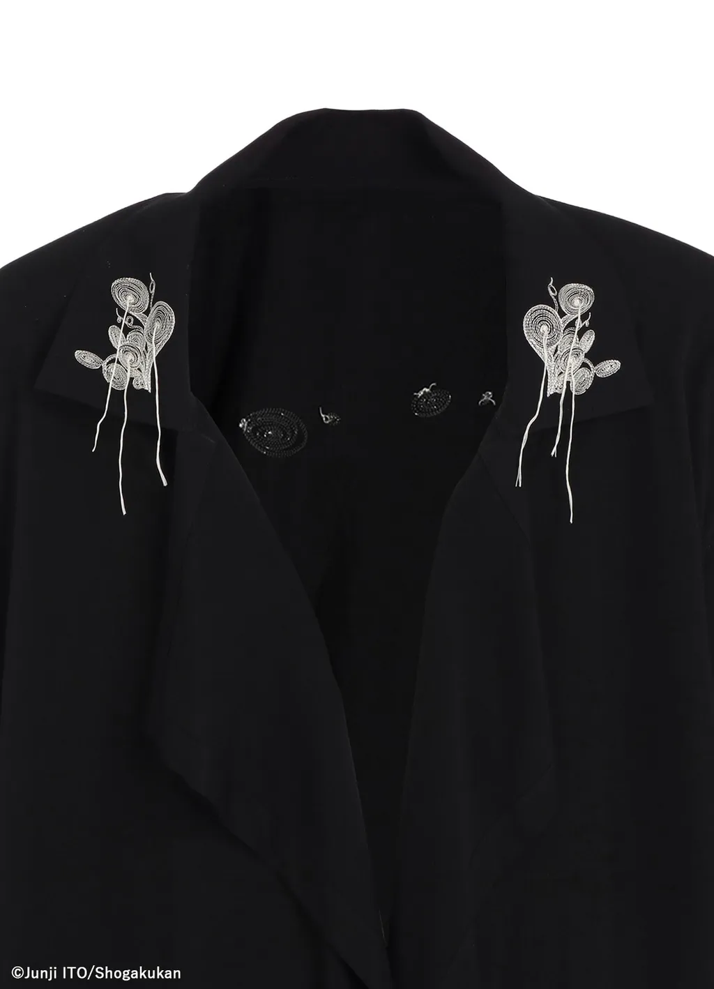 S'yte × Junji Ito -Uzumaki- Kirie Wearing Yohji Yamamoto Drape Coat