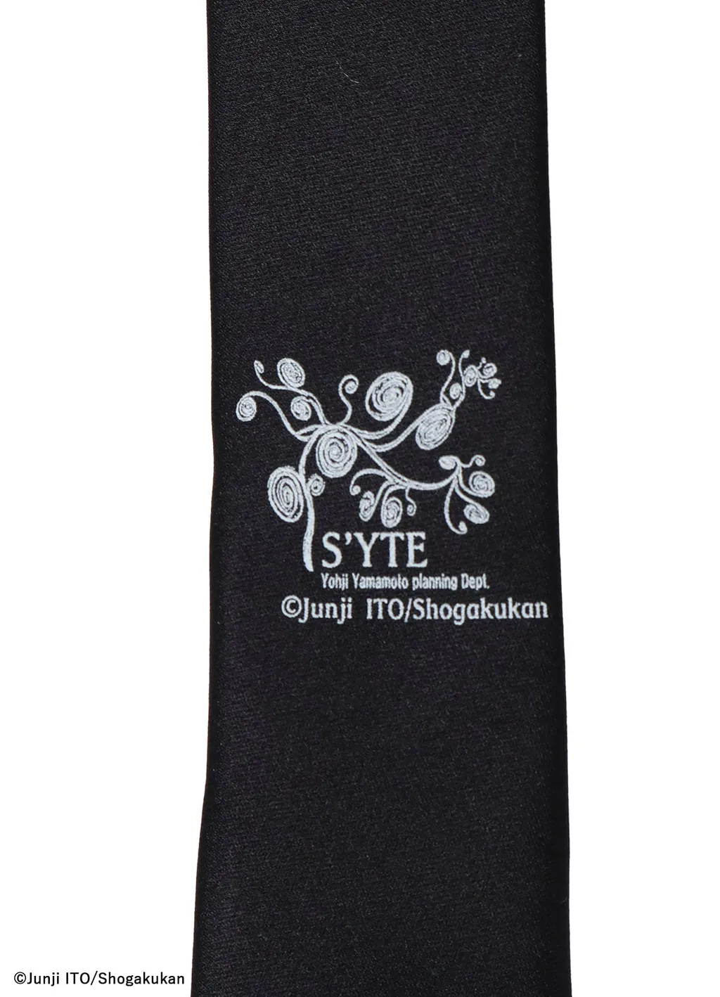 S'yte × Junji Ito -Uzumaki- Azami Wearing Yohji Yamamoto Silk Tie