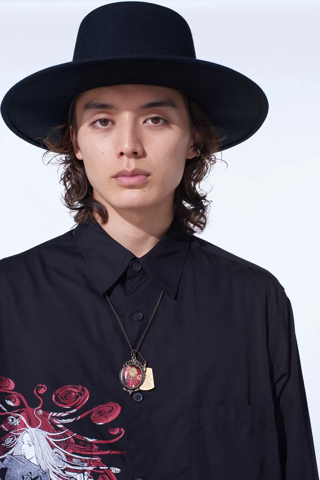 S'yte × Junji Ito -Uzumaki- Flower And Kirie Cameo Necklace