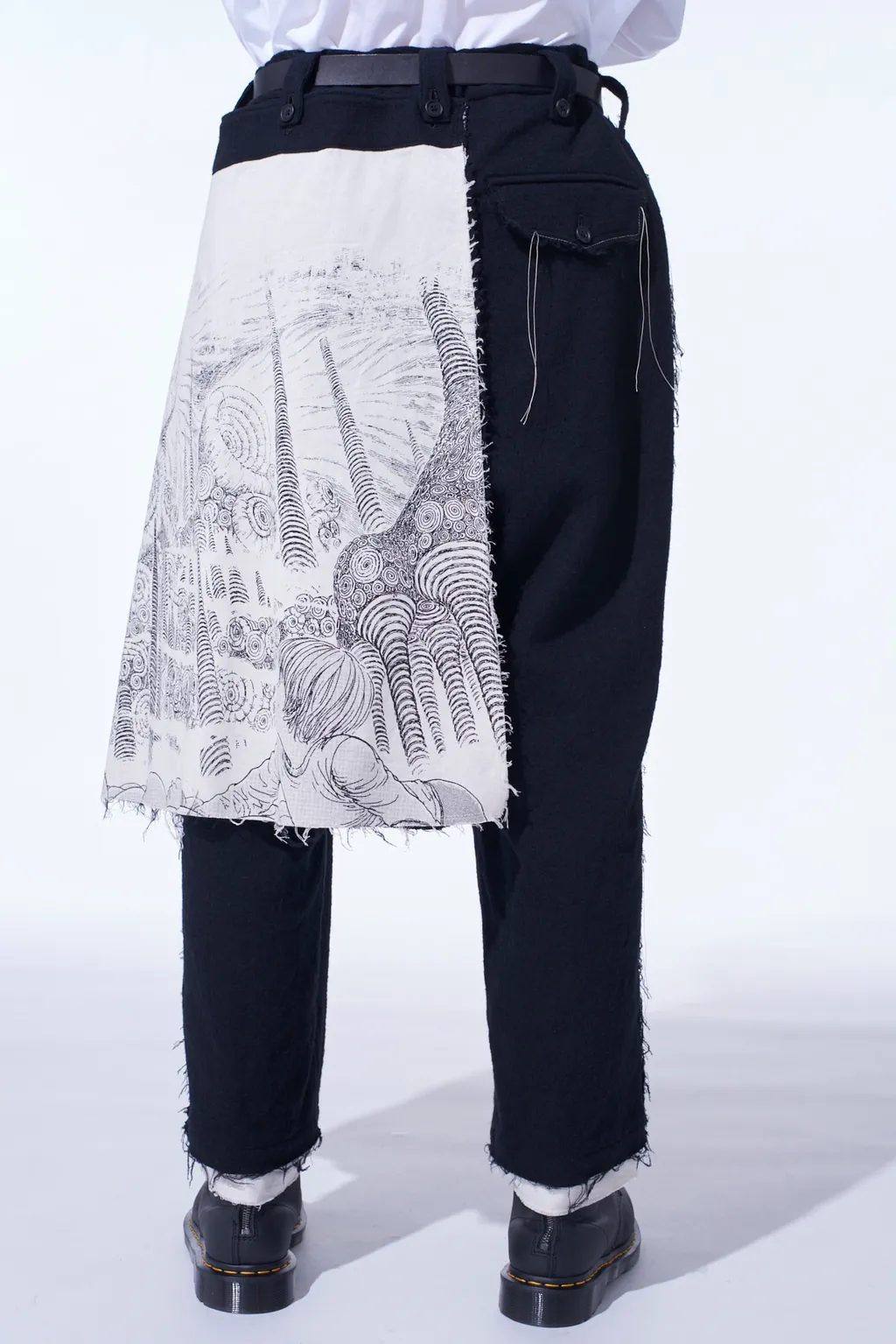 S'yte × Junji Ito -Uzumaki- Kirie Printed Wrap Skirt Pants
